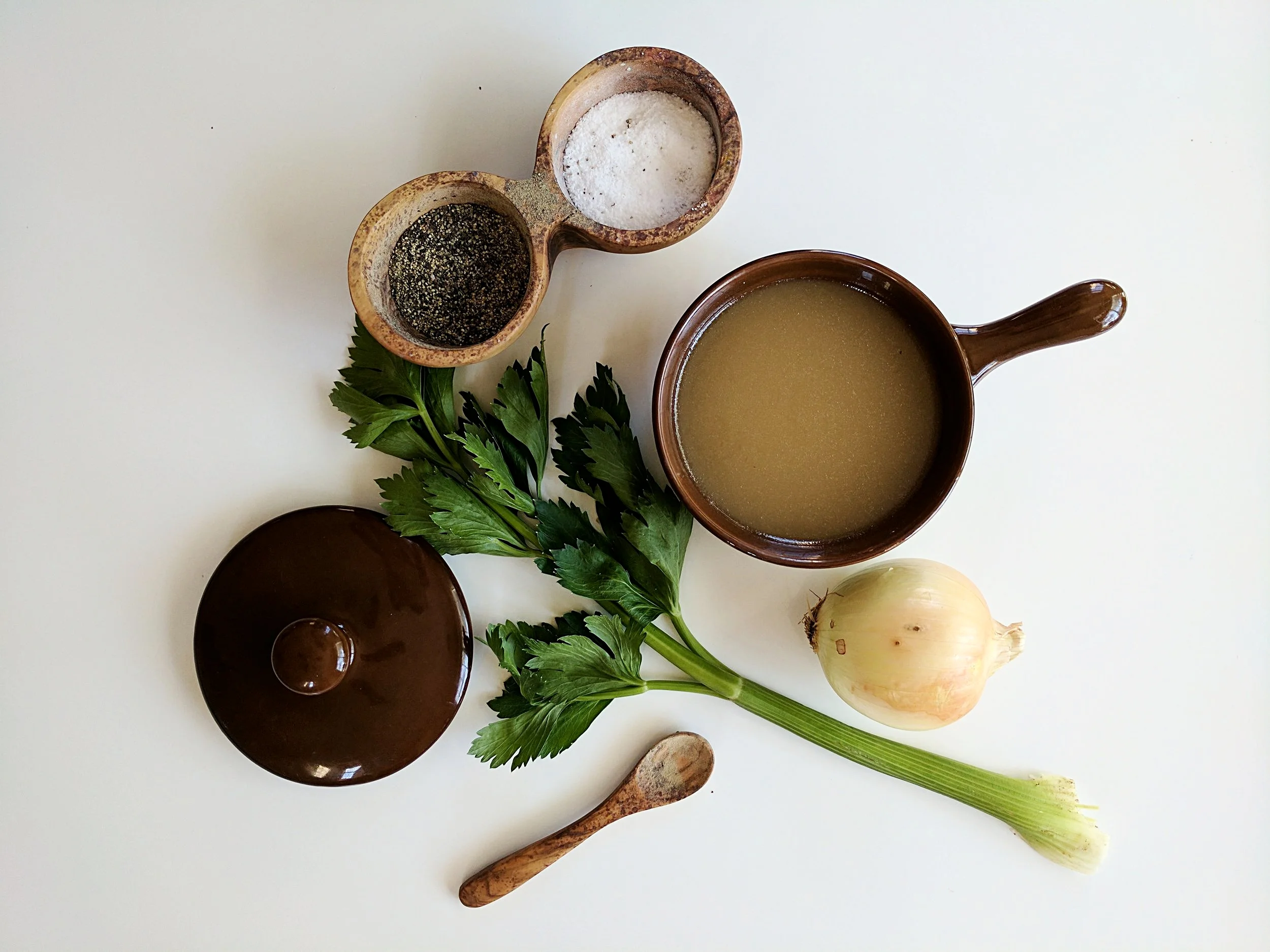 Trotter Broth