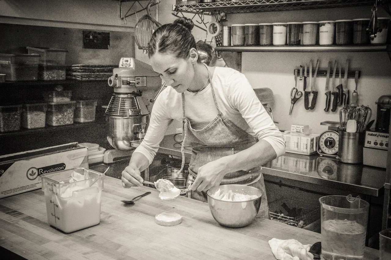 Annamaria in the Dolina kitchen. Image by Anne Staveley