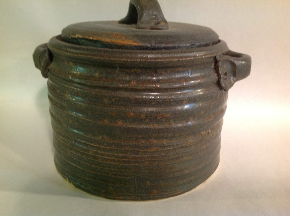 Urn 5_0084.JPG