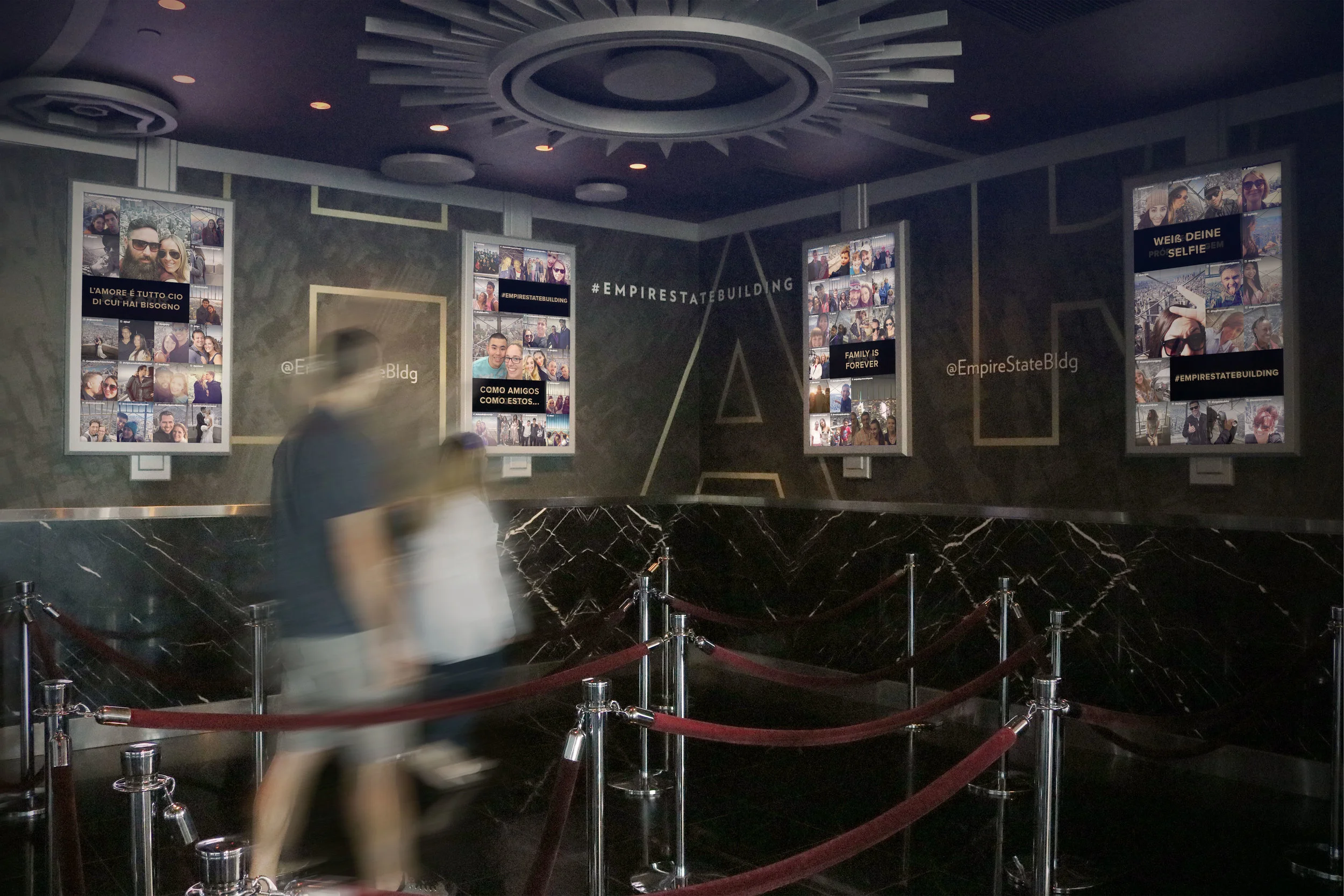  86th floor visitor down queuing area. 