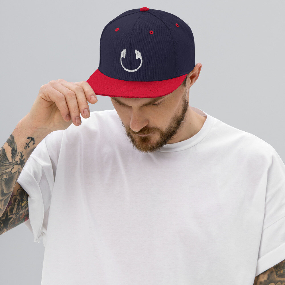 classic-snapback-navy-red-front-60ae8dc249d07.jpg