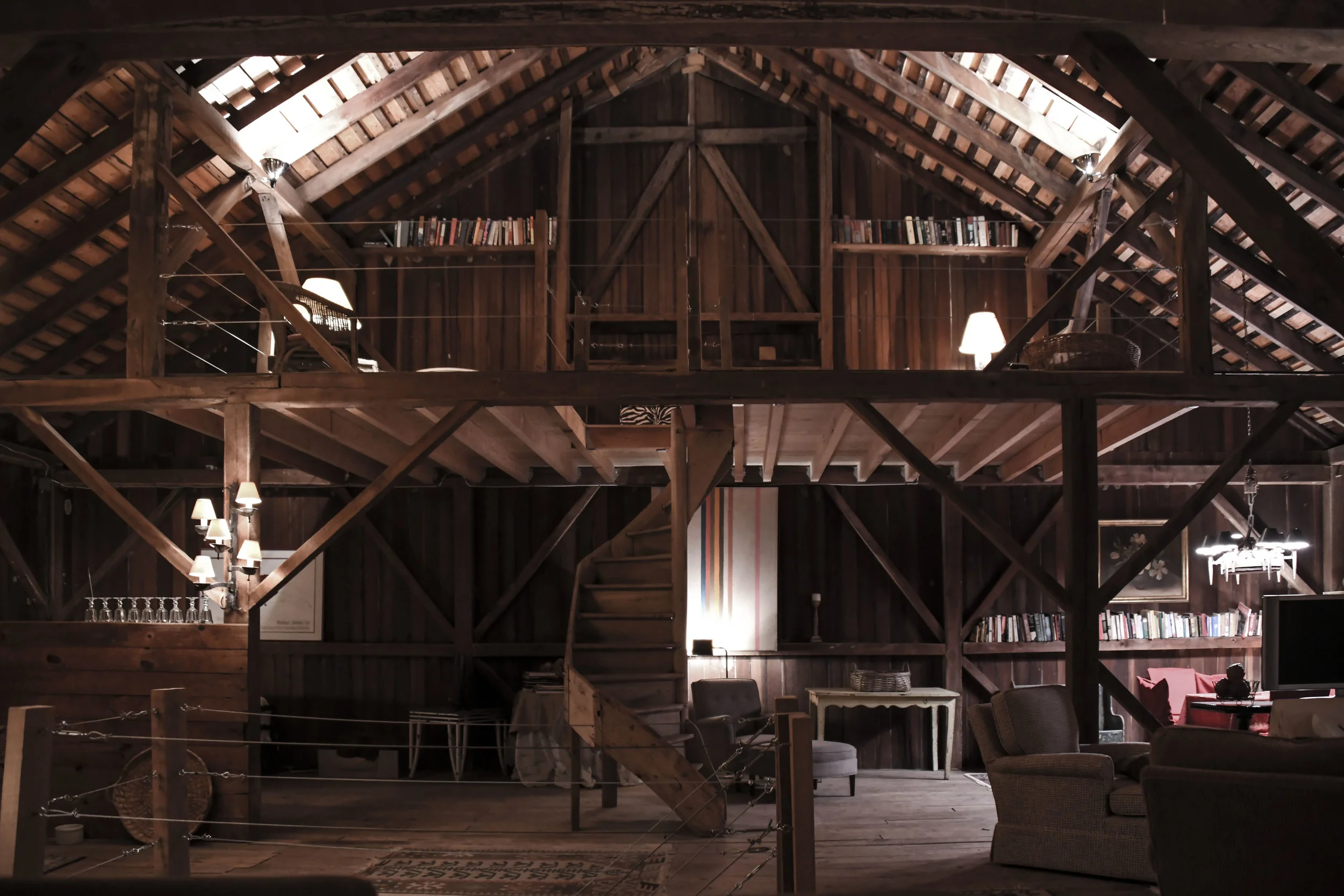 DSC_1138_Barn_SM.jpg