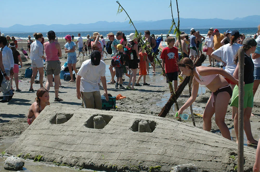 annual davis bay sandcastle competition (july) photo bigpacific.com - 10 minutes from bayside