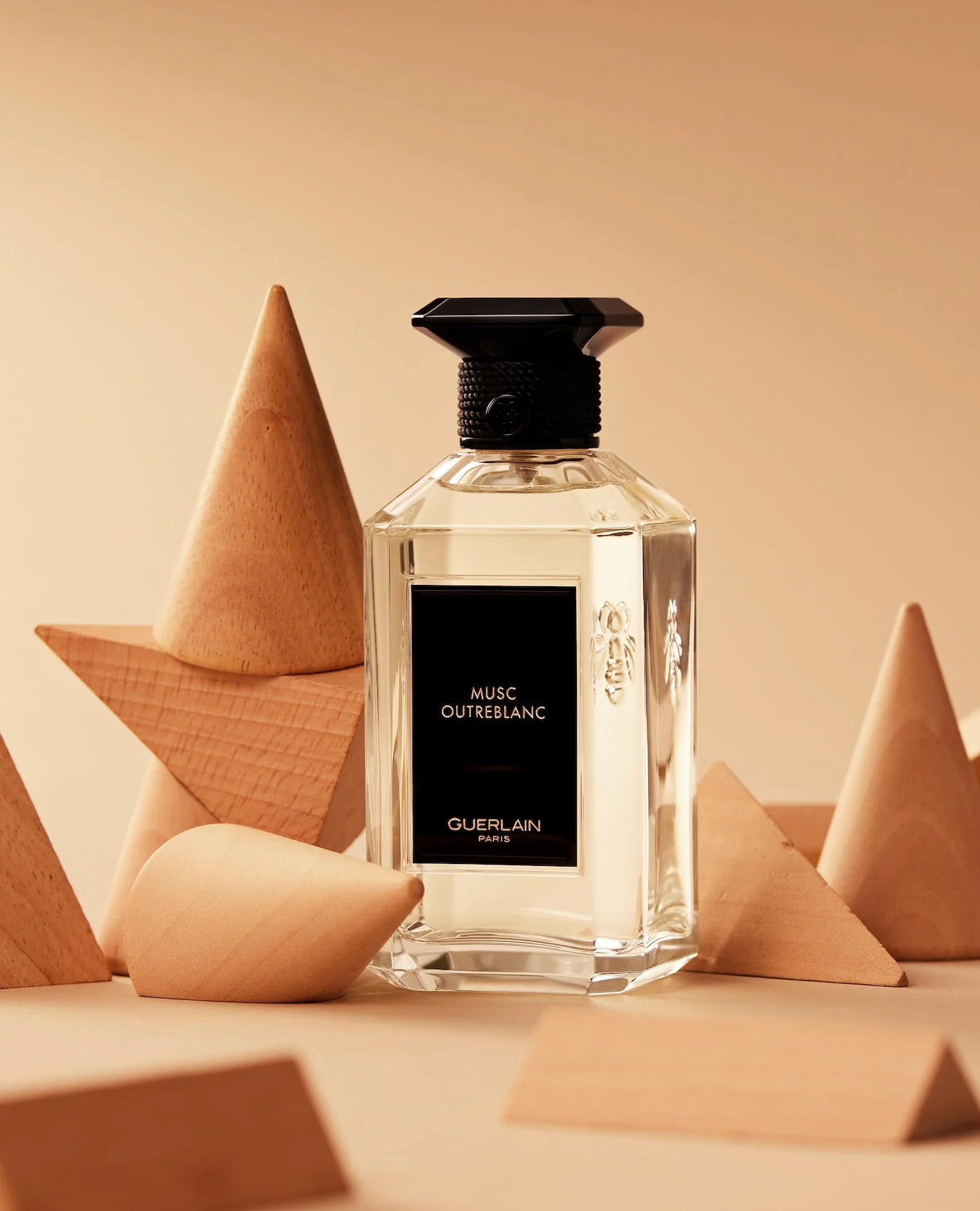 22-02-15_FragranceLB_BM_Oriental_Guerlain_215_Main_V2.jpg