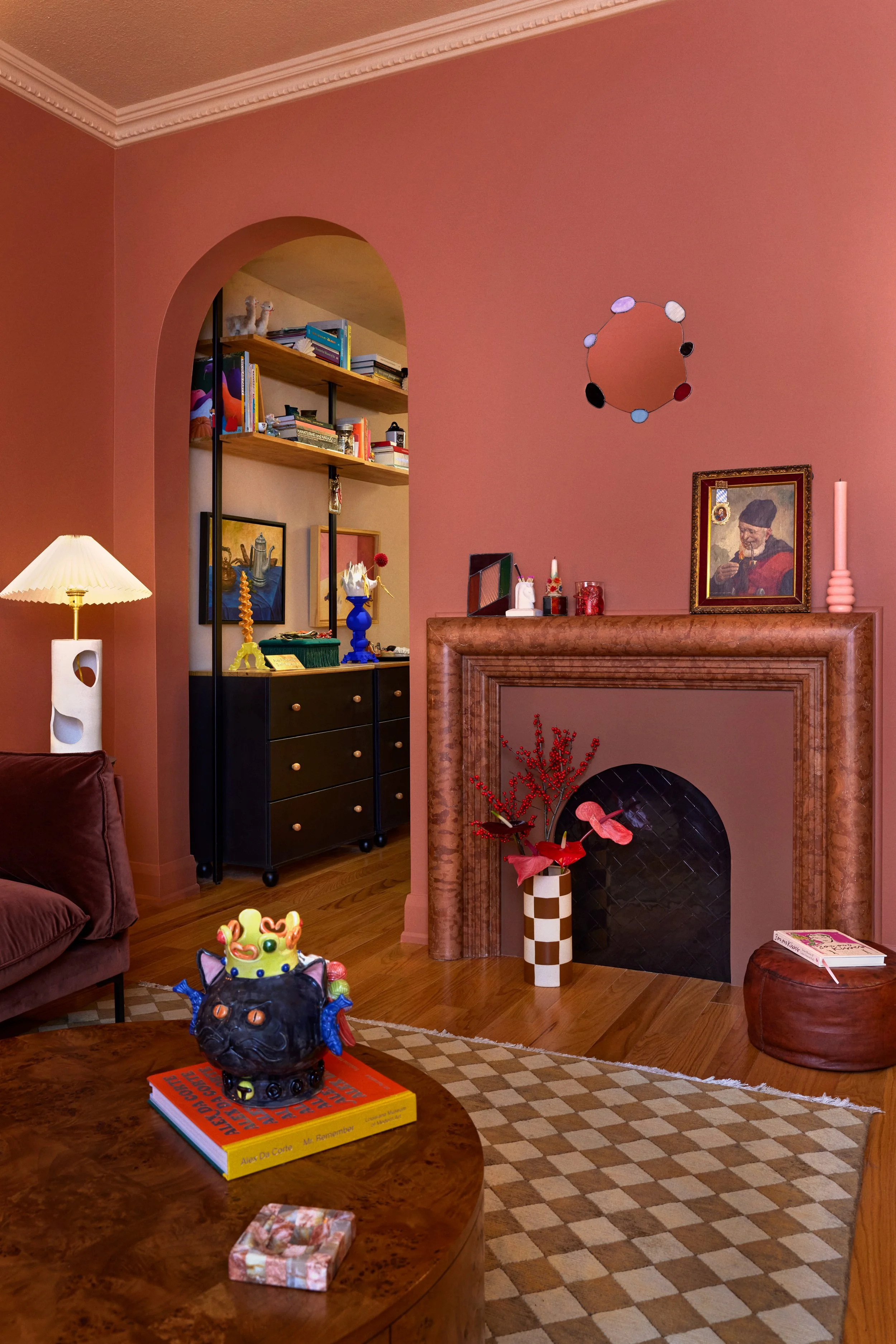 231201-GlobeDesigningCanada-ChadBurton-02-Fireplace-sRGBWeb.jpg