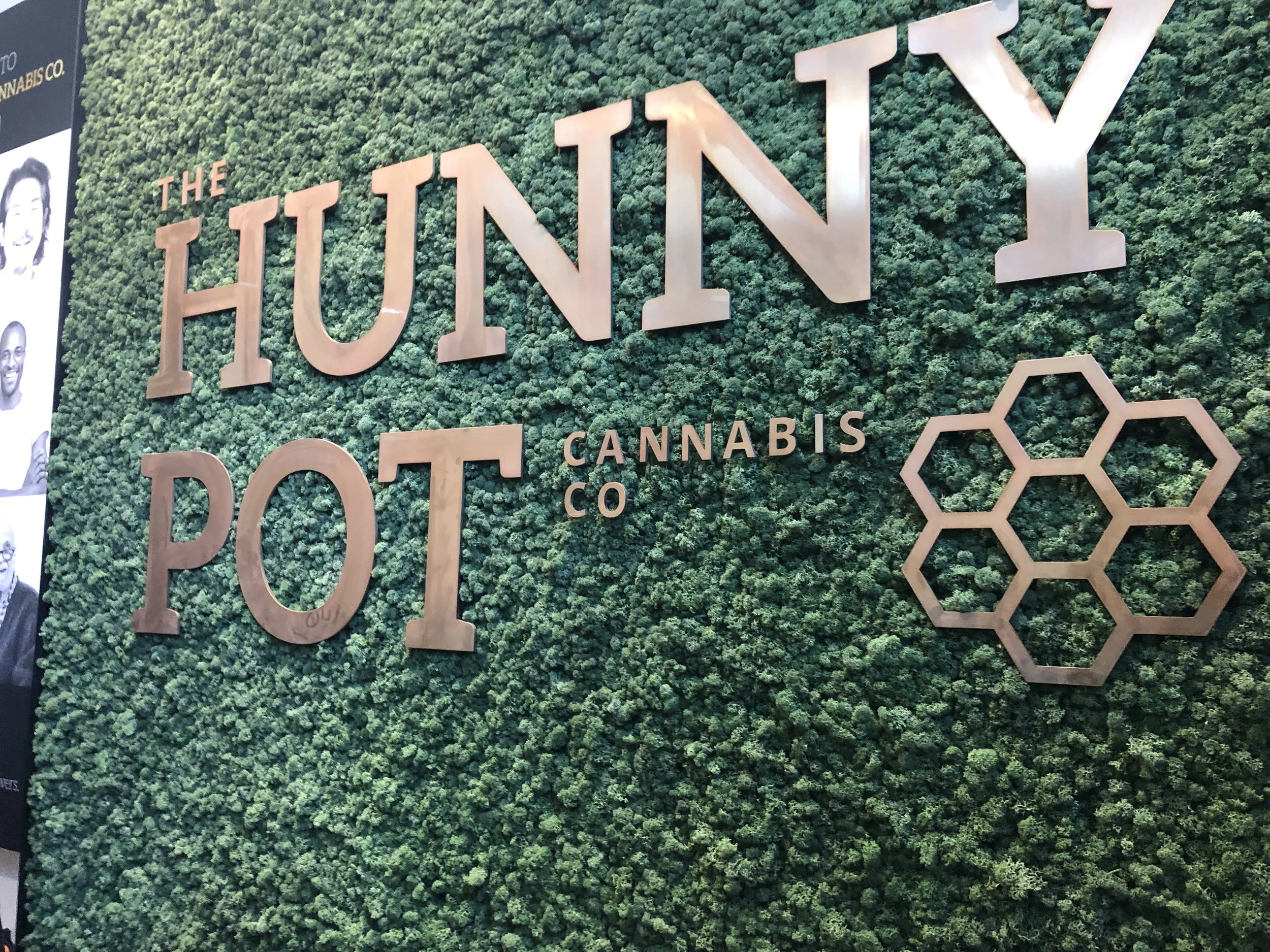 The Hunny Pot - Ontario Cannabis Retail Store Visit