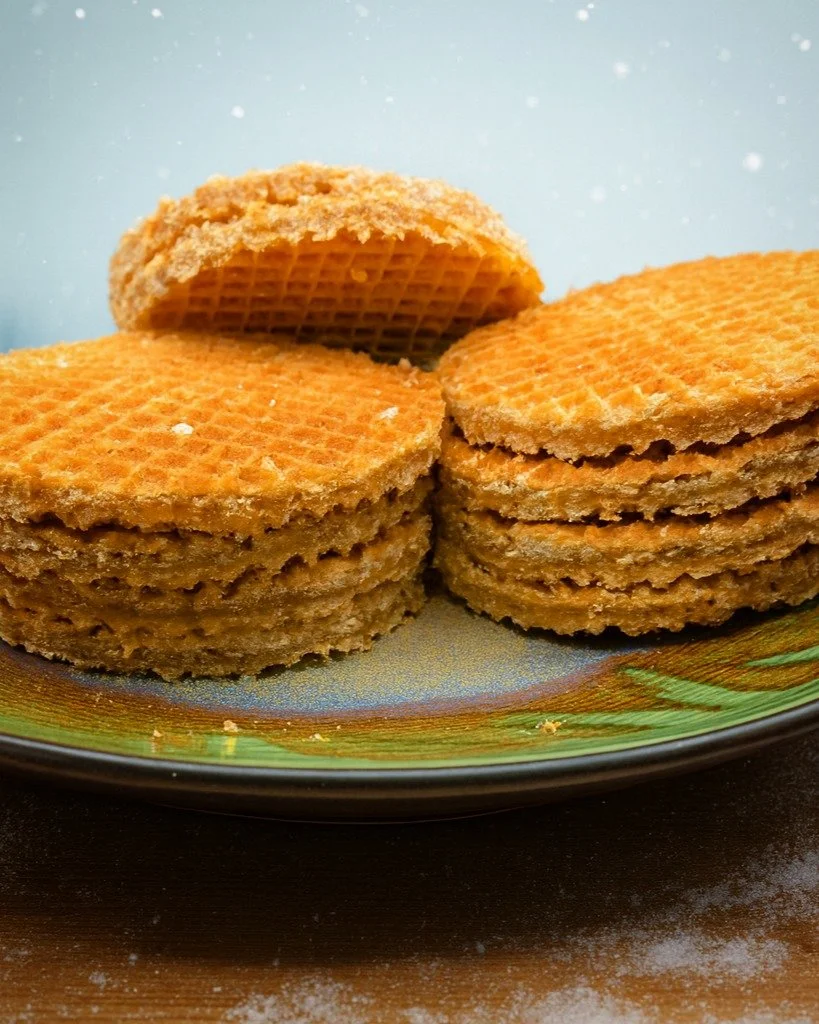It's the most wonderful time of the year... for your favorite hot beverage and some of my insanely good (made-to-order with authentic Dutch ingredients) stroopwafels. Get yours on Etsy or order directly from me. Local delivery available. Ship to pret