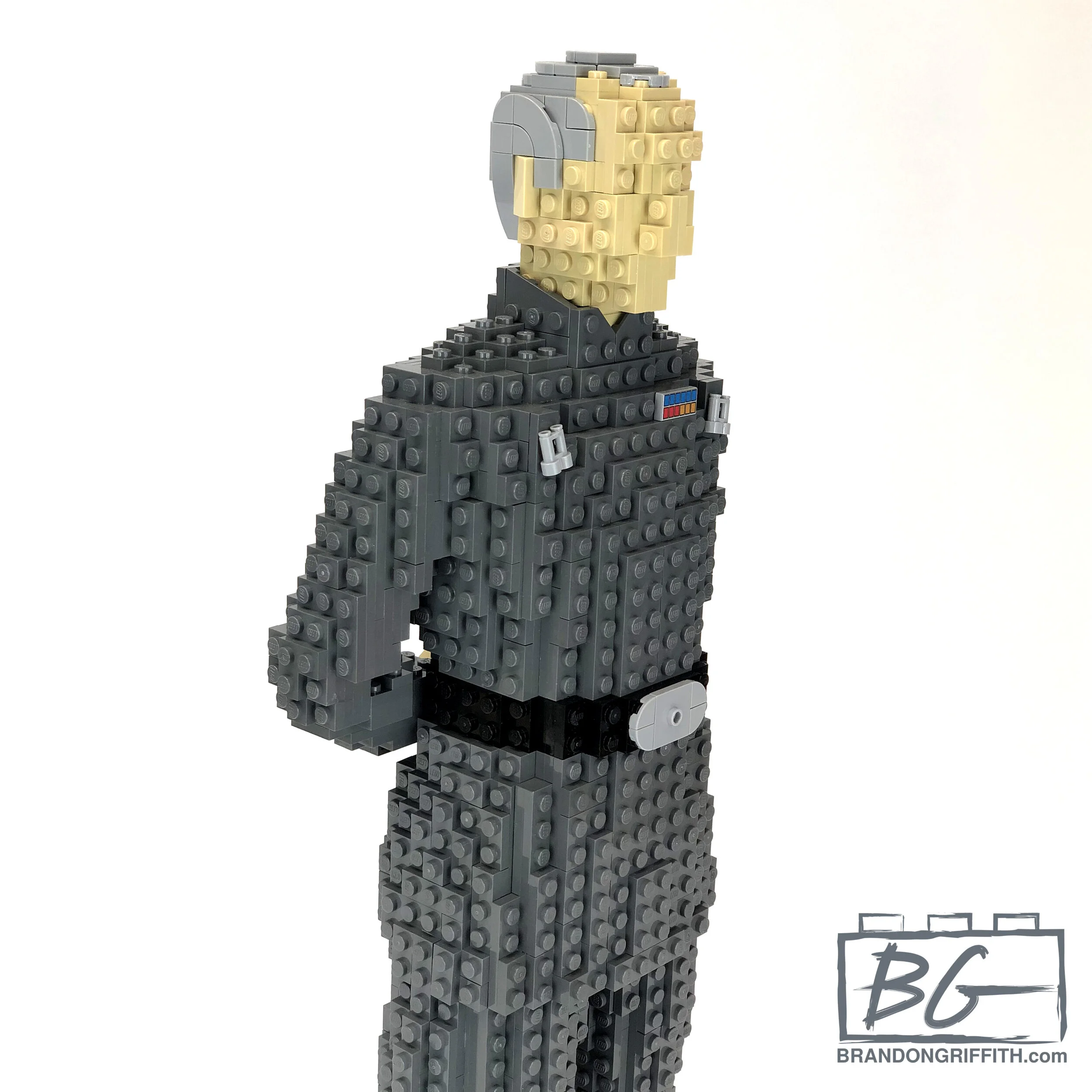 Tarkin_02_Insta.jpg