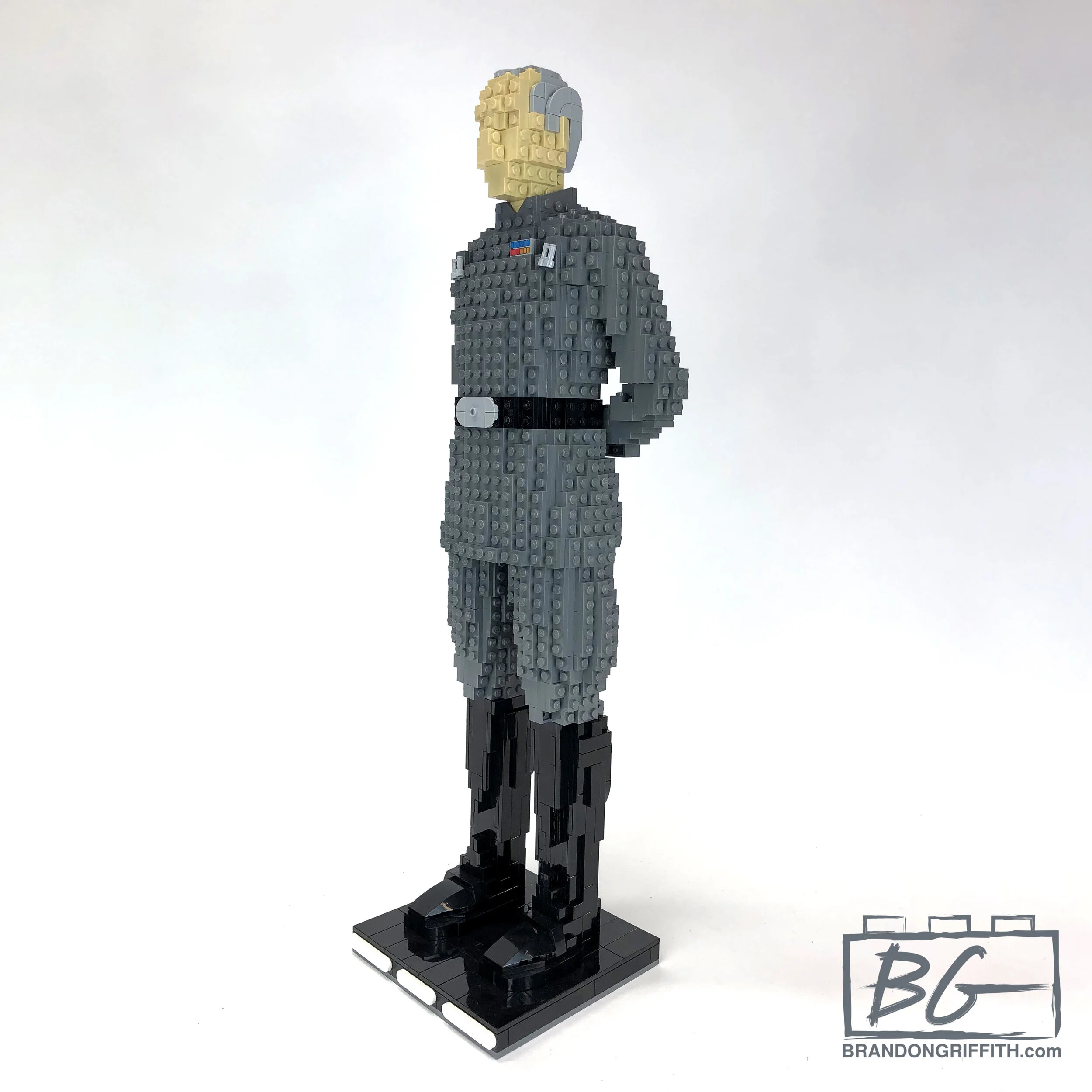 Tarkin_01_Insta.jpg