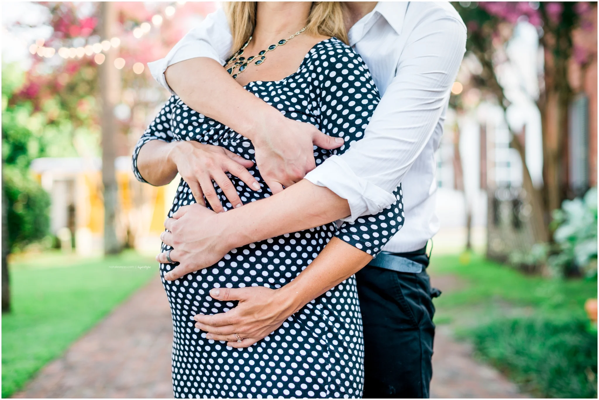 Mimi's Bistro | Pensacola Maternity Photographer