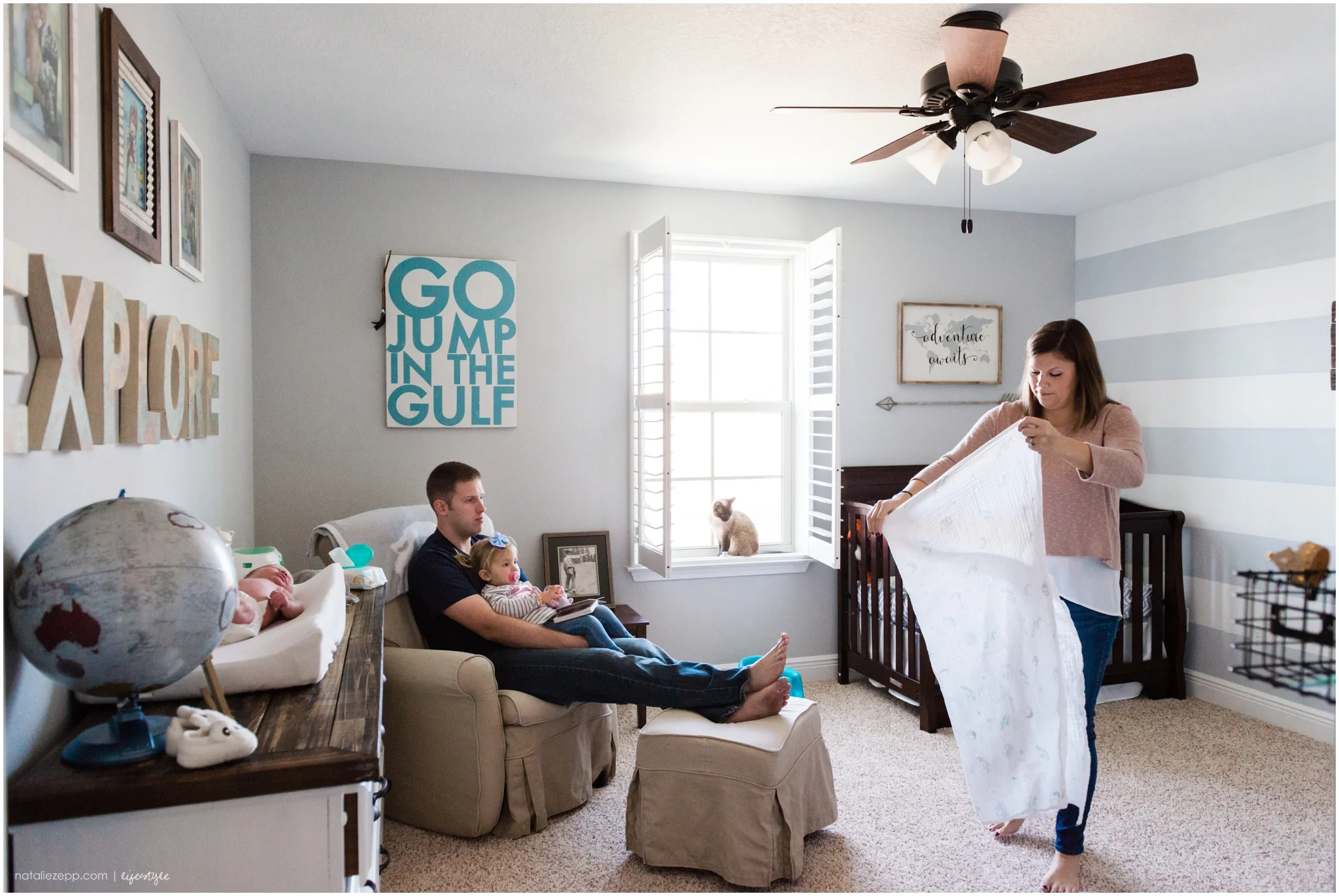 travel nursery, navarre newborn photographer