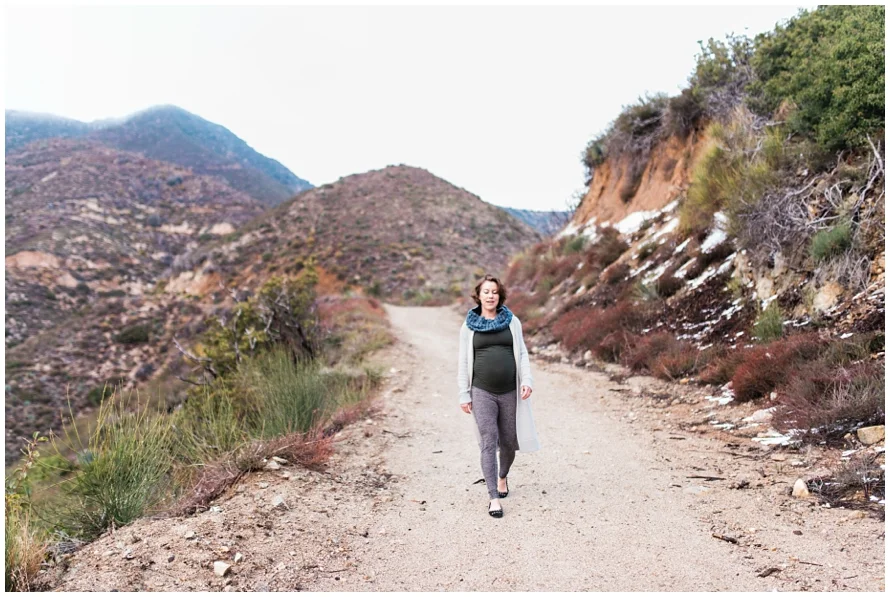 Los Angeles Maternity Photographer, josephine peak, pasadena, california, snow, mountains