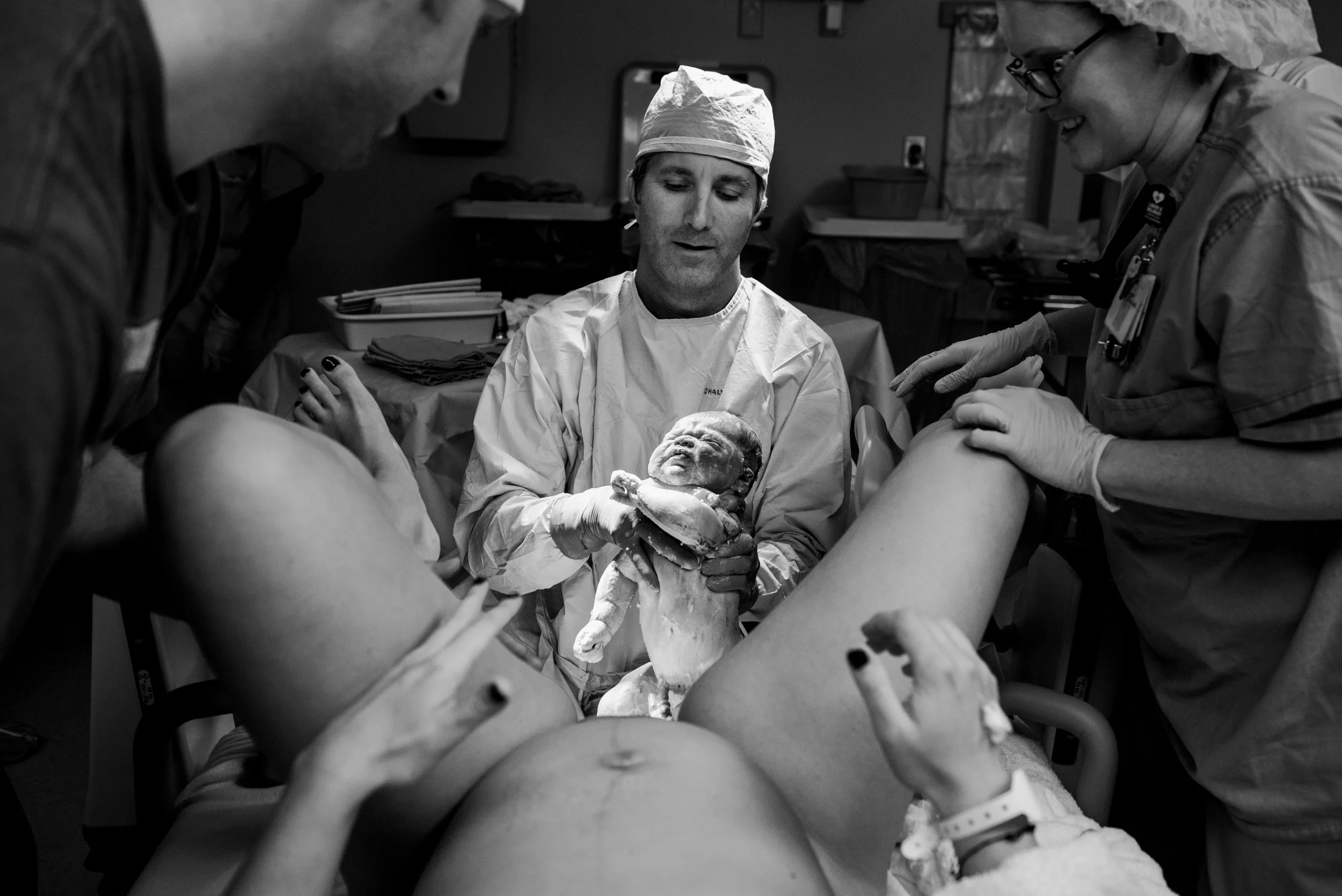 Hospital vs. Birth Center vs. Home Birth: Which Birth is Best for You?