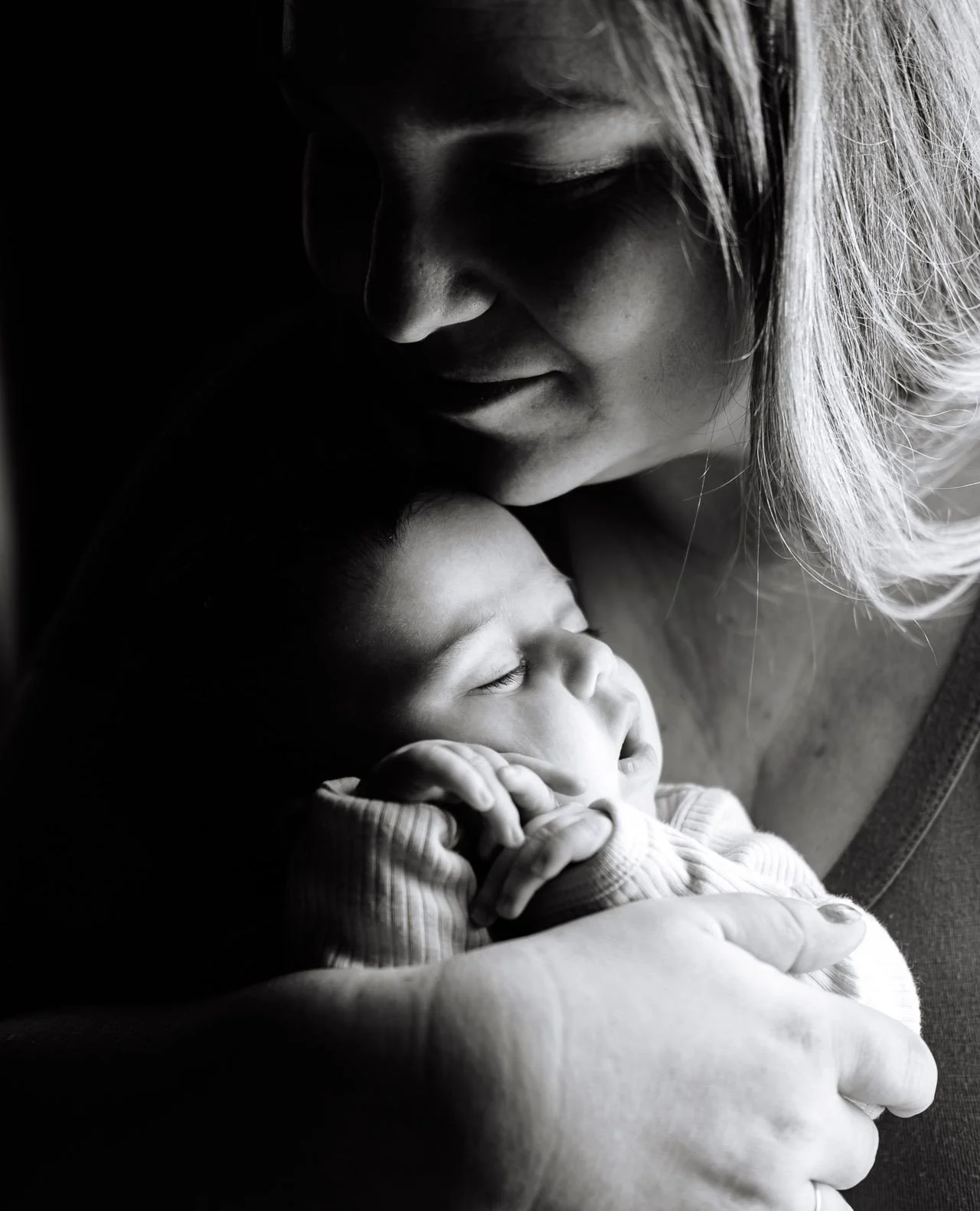 If you&rsquo;ve ever worried ordinary moments aren&rsquo;t &ldquo;photo worthy,&rdquo; this is your reminder that they are often the most extraordinary. ⁠
⁠
A sleeping baby, a serene mother, light falling across skin...this is the poetry of early mot
