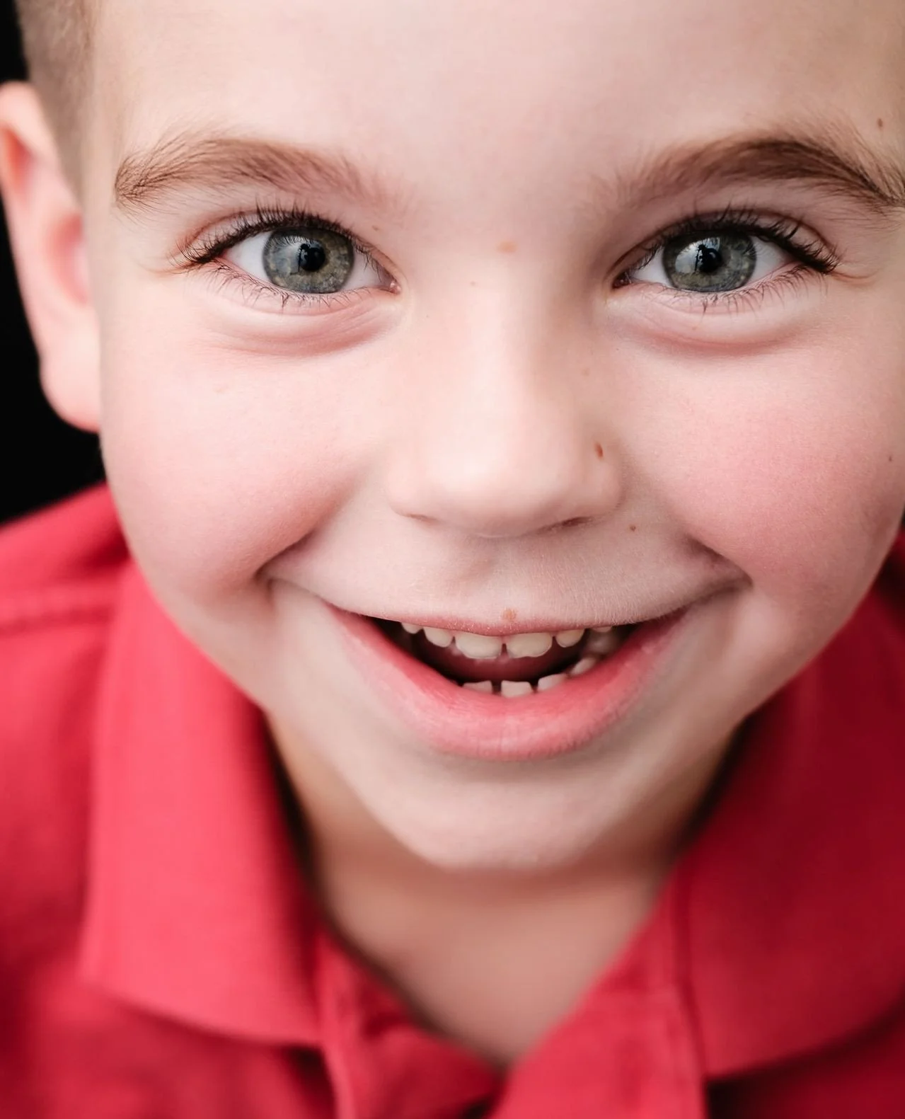 School portraits that actually look like your child.⁠
⁠
No forced smiles. No generic backgrounds. Just clean, modern school portraits with real personality.⁠
⁠
School Portrait Sessions | May 29&ndash;30 | In Studio⁠
Limited spots available.⁠
⁠
Book h
