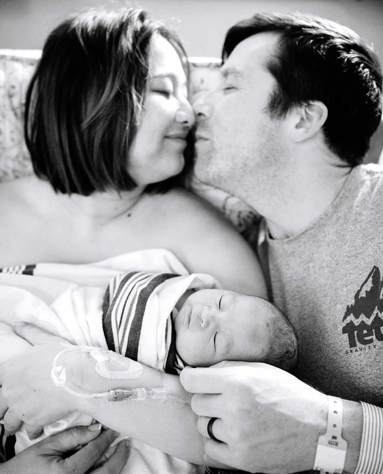 Birth changes you in real time.⁠
⁠
And there are entire parts of that story you will never see for yourself.⁠
The way your partner looked at you when you did the hardest thing you&rsquo;ve ever done.⁠
⁠
The nurse quietly adjusting a blanket around yo