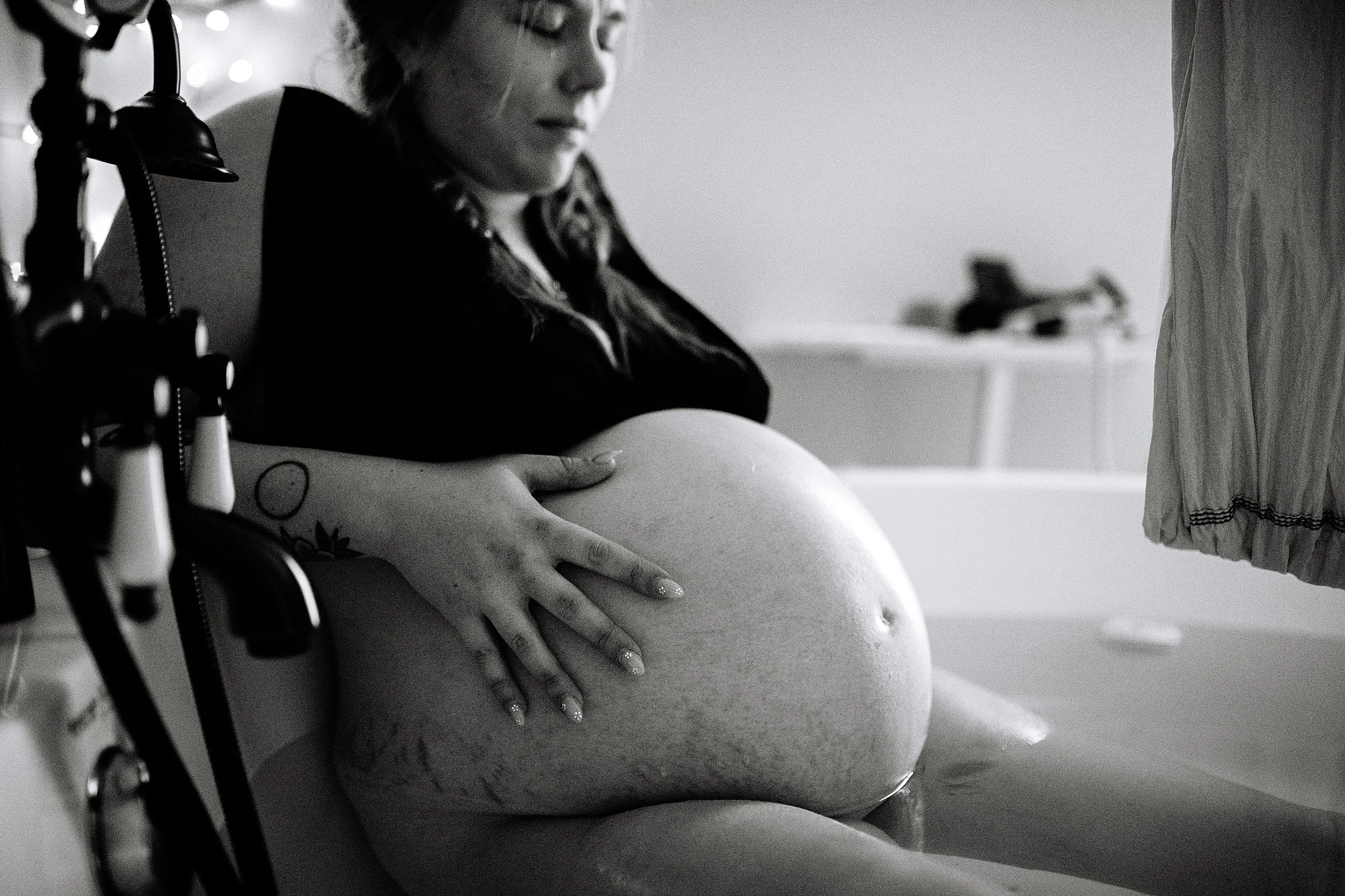 From Water Birth Dreams to a Joyful Hospital Delivery: Wyis’ Birth Story at Bloomwell and HCA Florida West Hospital