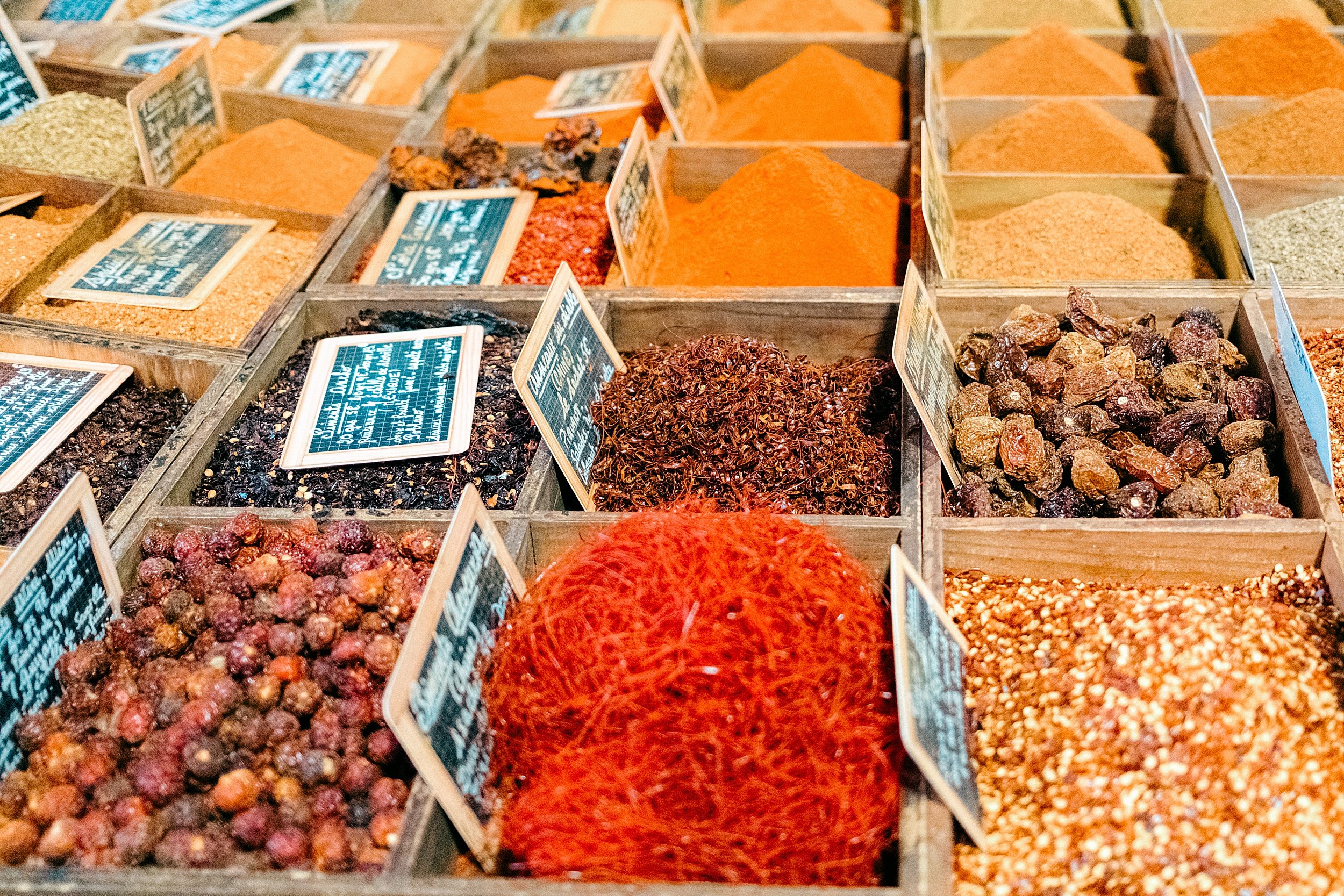 marche-provencal-spices-antibes-market.jpg.jpg