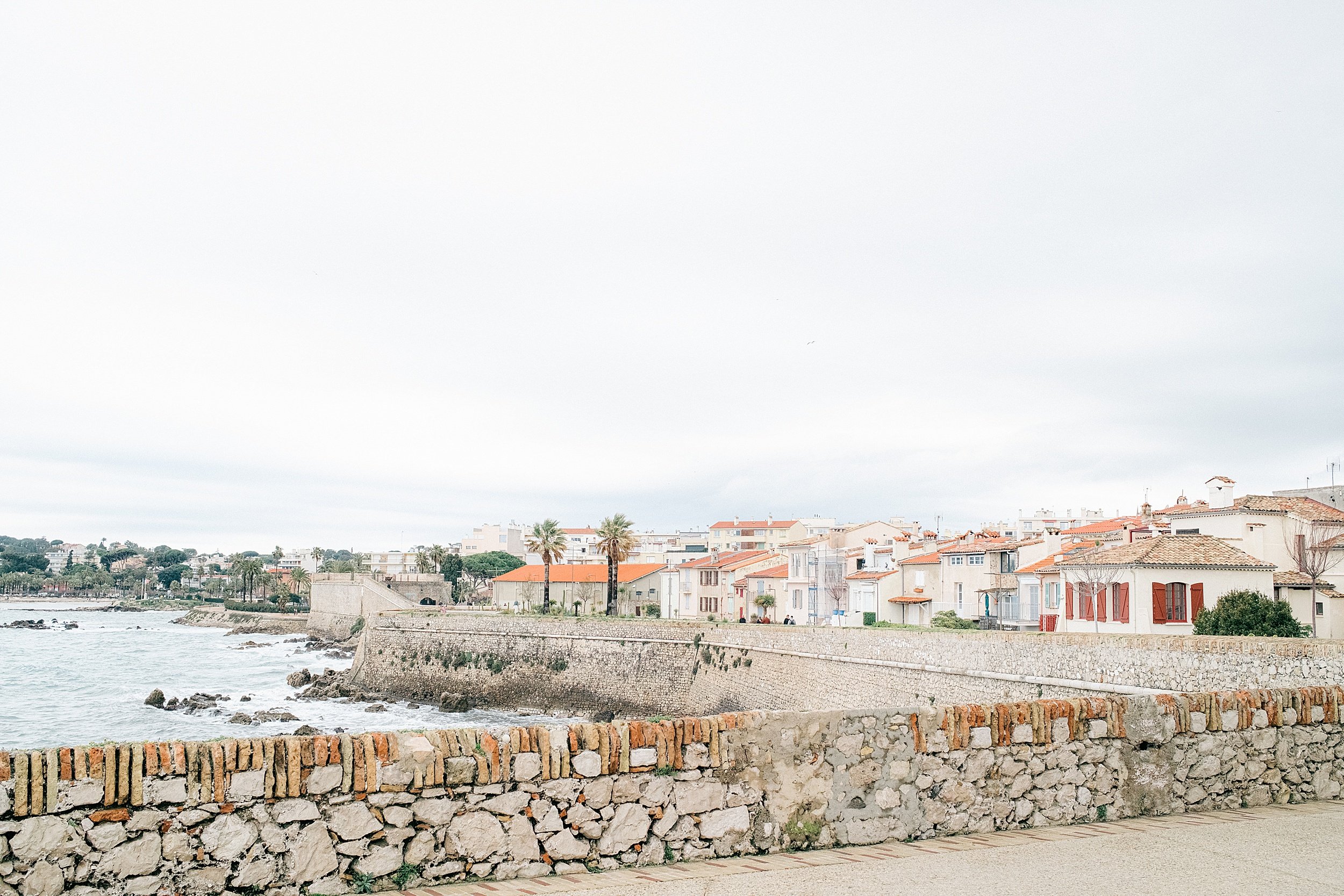antibes-seawall-walk-cloudy-spring-day.jpg.jpg