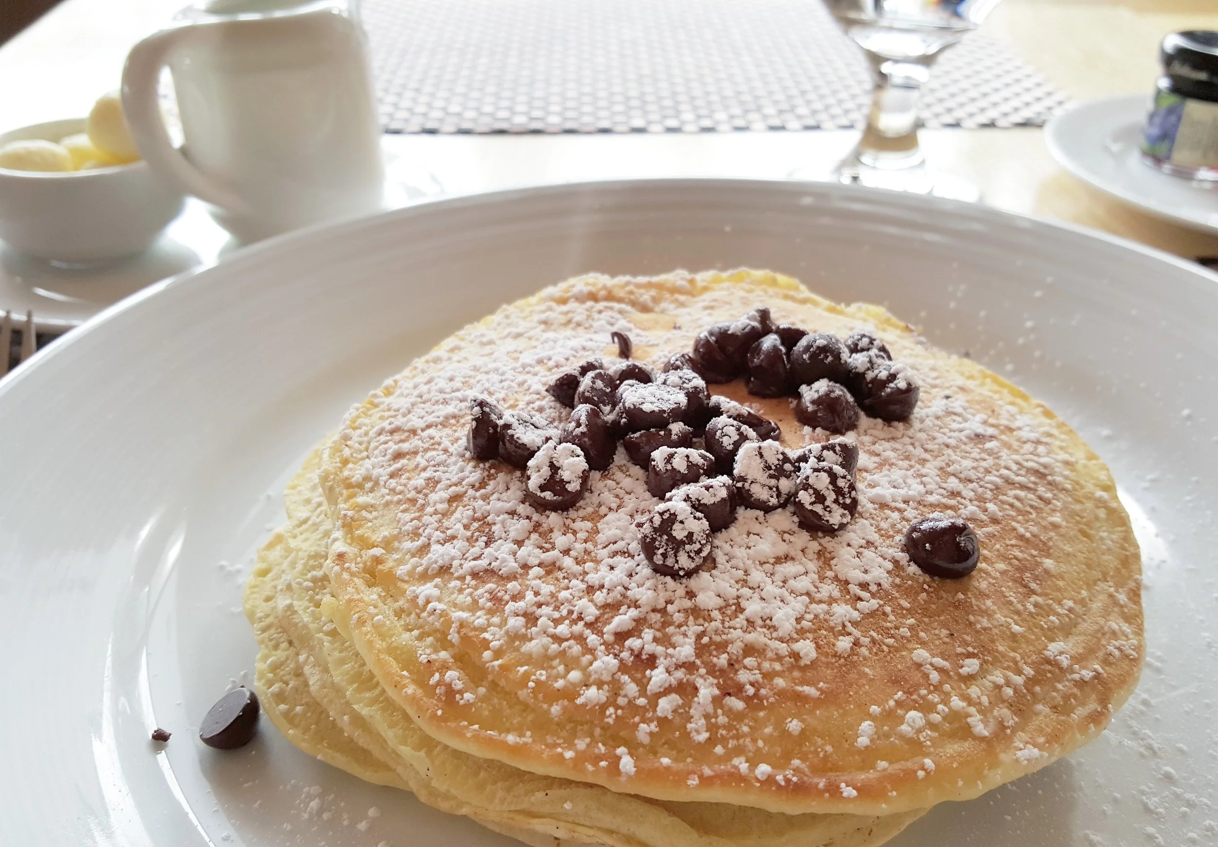 Boston Brunch: Banana Chocolate Chip Pancakes
