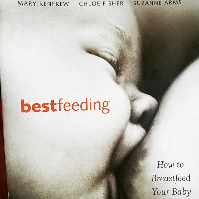 What Chloe is reading tonight.

What's on your bookshelf?

#birth #breastfeeding #midwife #midwifelife #bookworm #FEAMC @iamcarriegreen