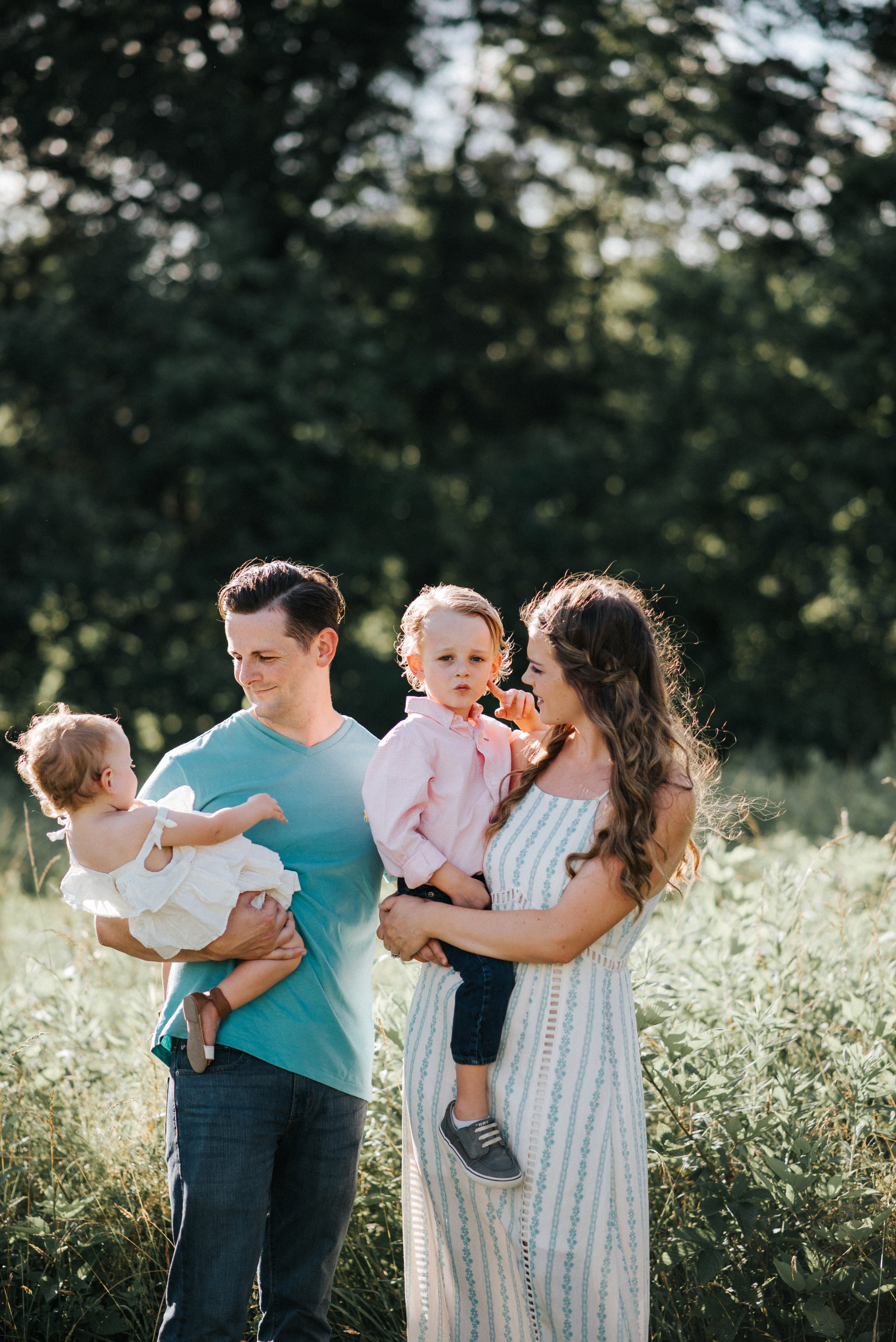 ApkePhotography-DSC_4103_FamilySessionBristowBattlefield13.jpg