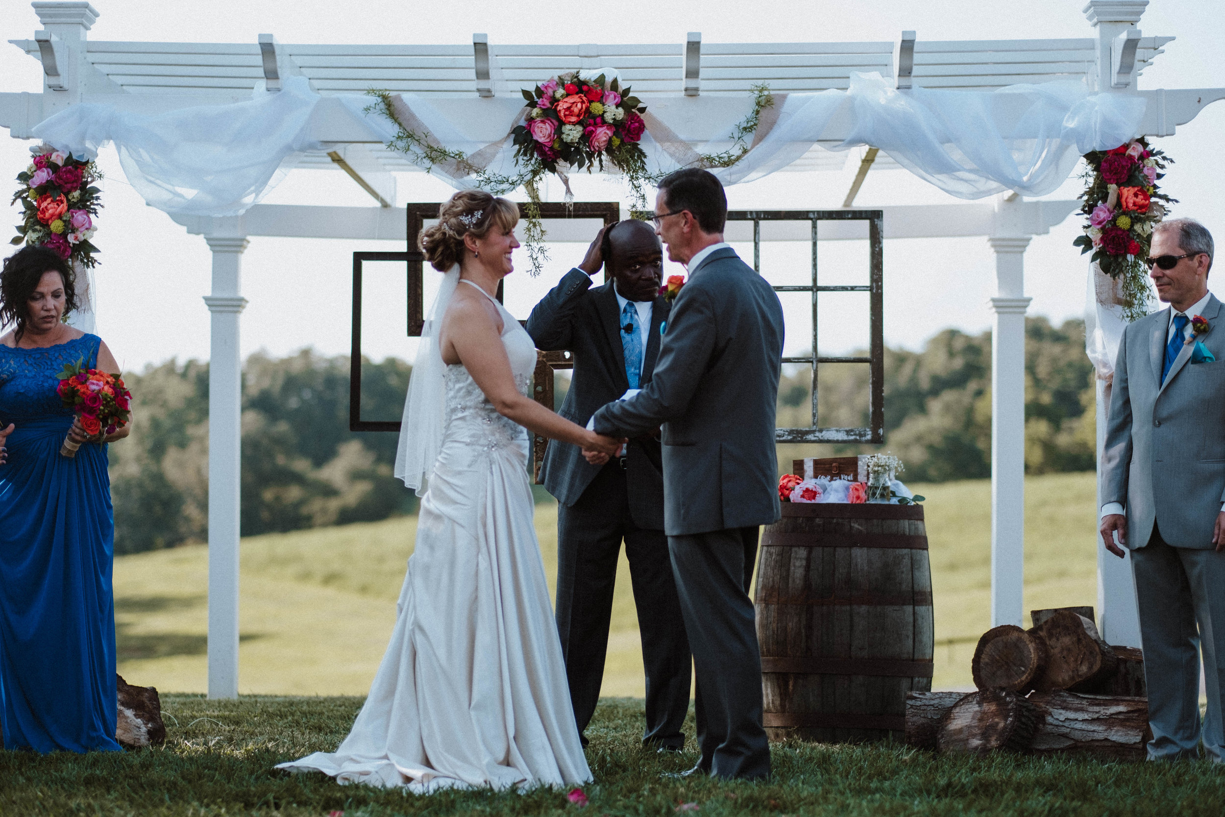 ApkePhotography_CarieCulpepperWeding34.jpg