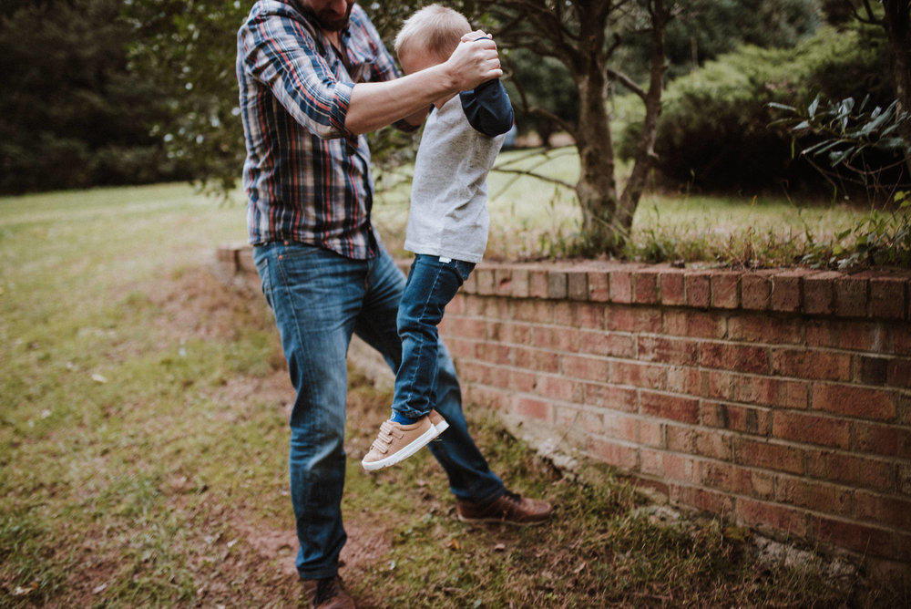 ApkePhotography_J+R_FallFamilySession_96.jpg