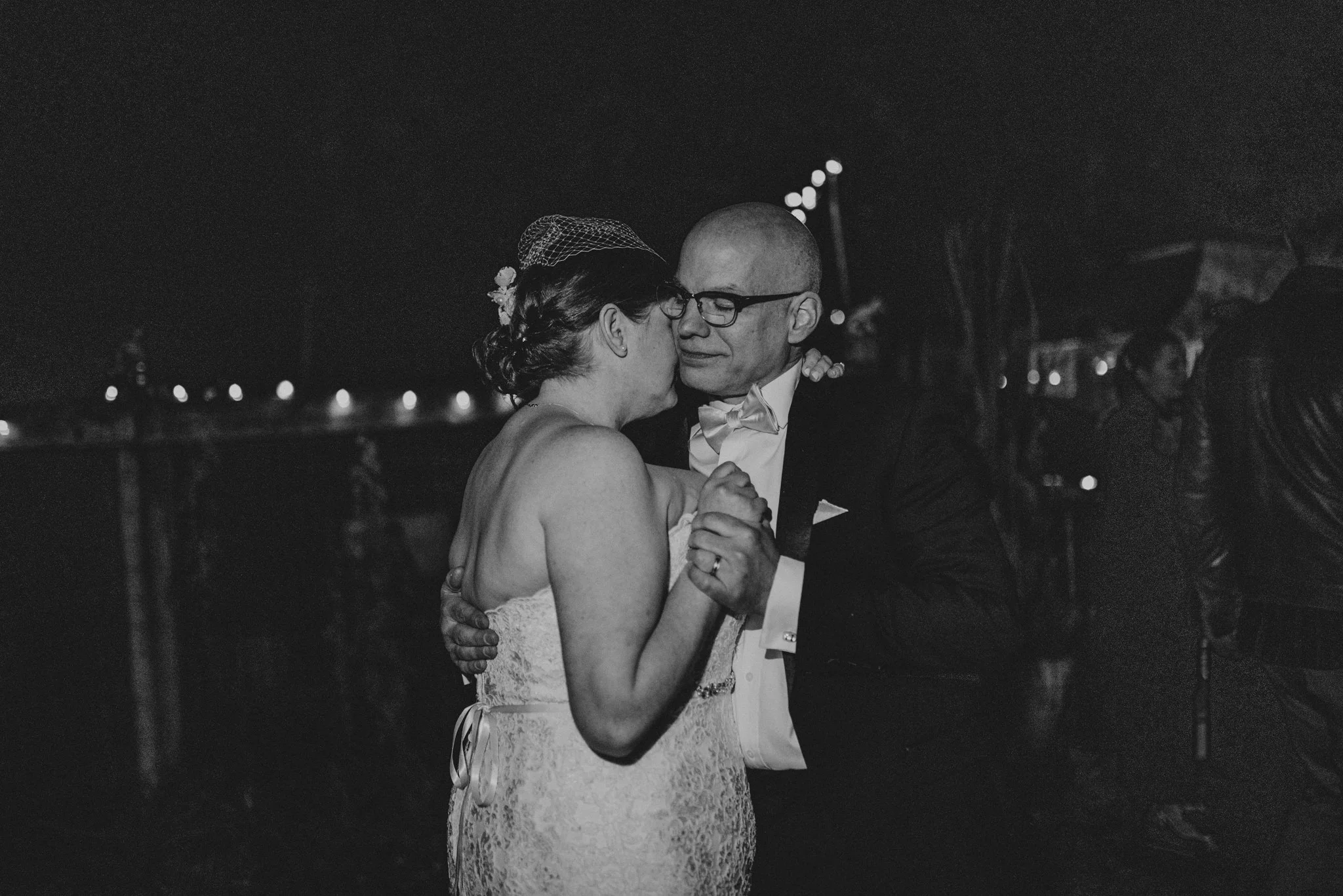 ApkePhotography_Tricia+Mike_WestVirginiaWedding_Farm_111.jpg