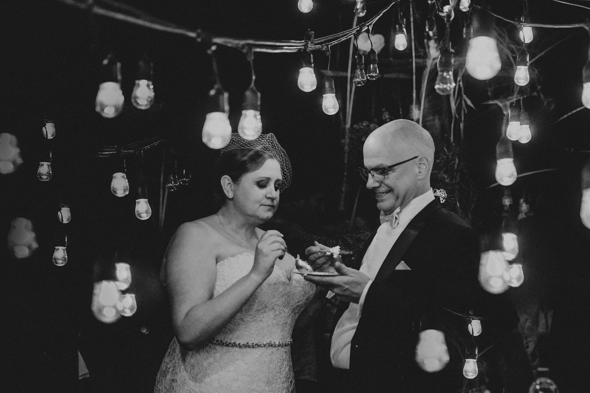 ApkePhotography_Tricia+Mike_WestVirginiaWedding_Farm_114.jpg