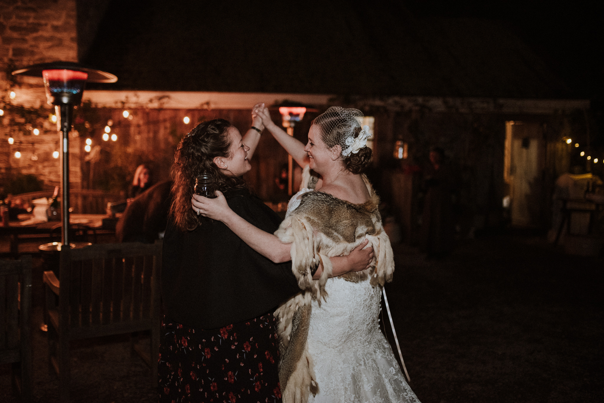 ApkePhotography_Tricia+Mike_WestVirginiaWedding_Farm_115.jpg
