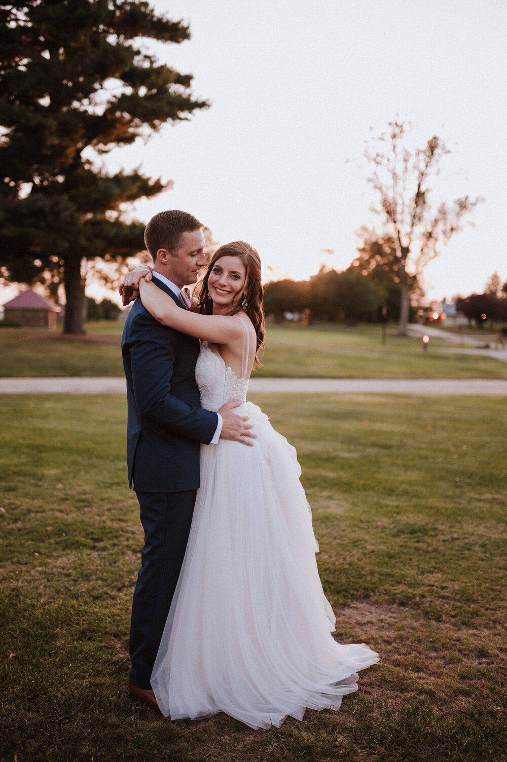 ApkePhotography_BelmontCountryClubBelmont Country club, Couple portraits 2, Virginia Wedding_30.jpg