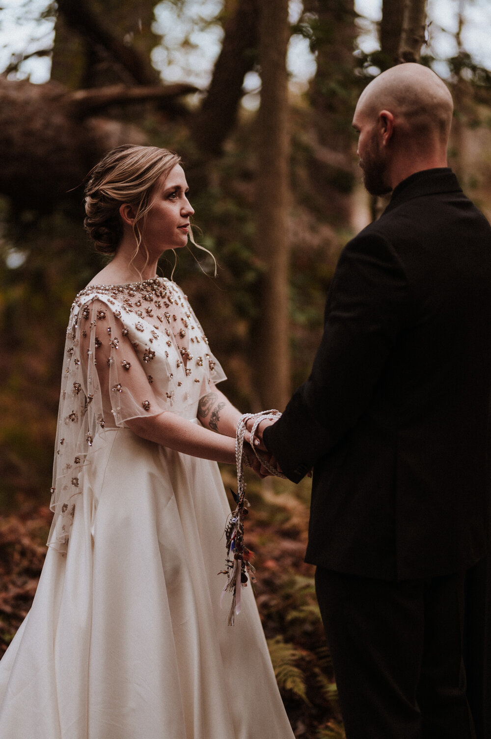 Handfasting elopement