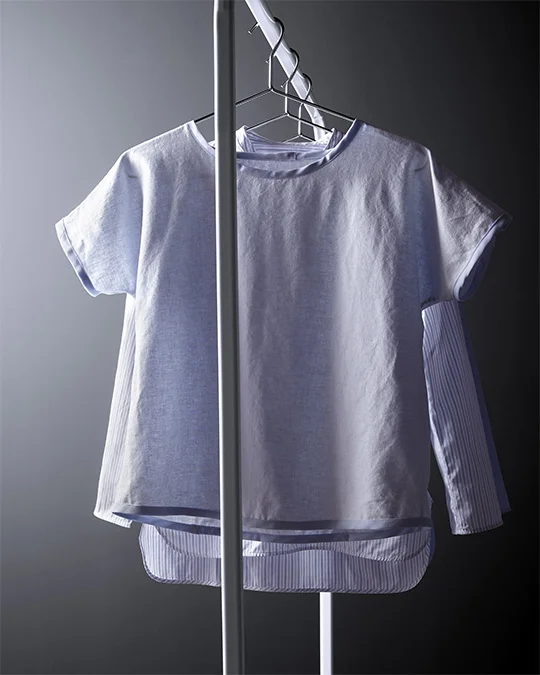 Savannah.styling.hanging_clothes.blue.jpg