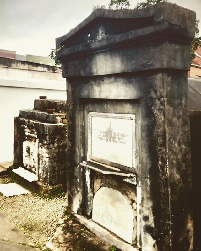 St Louis Cemetery #1, New Orleans #cemetery #cemeteryphotography #nola #macabre #morbidcuriosity #morbidcuriositygame #deathgame #goth #gothaesthetic