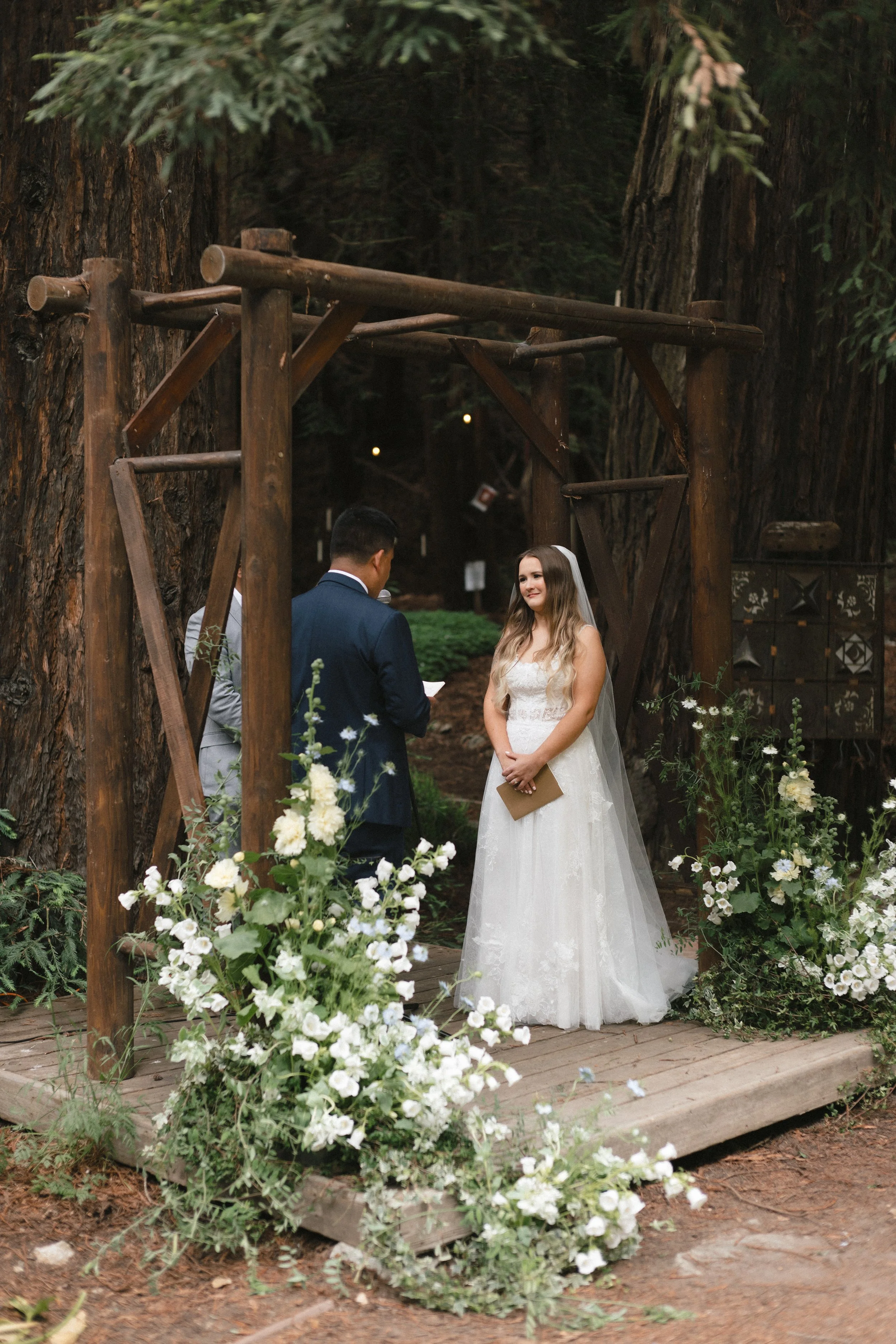 Jon-and-Emily-wedding-0193.jpg