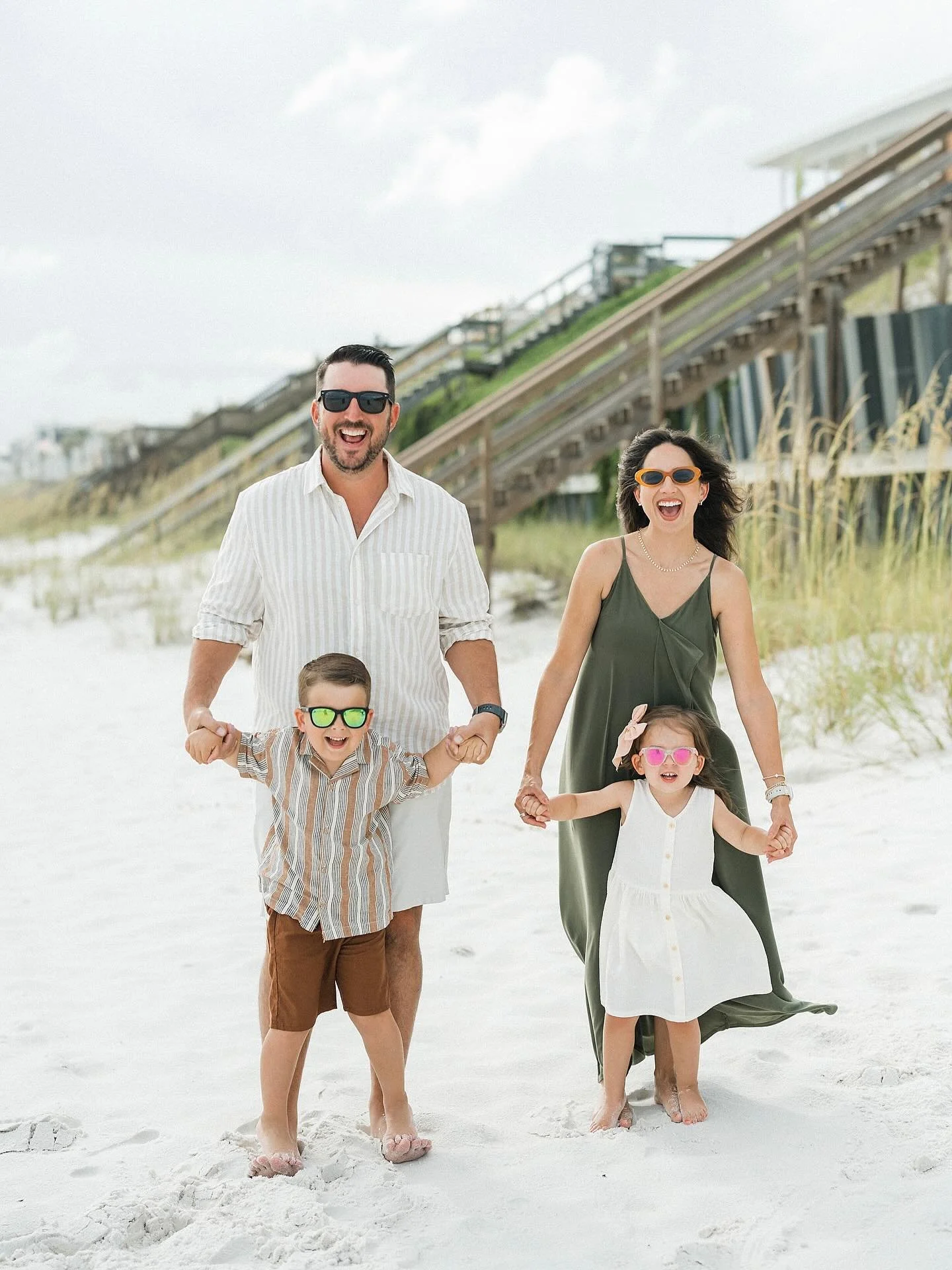 Sometimes you gotta squeeze in that session before your Cafe 30A reservation and that is a great excuse to bring your sunnies when the sun is high and the sand is bright!