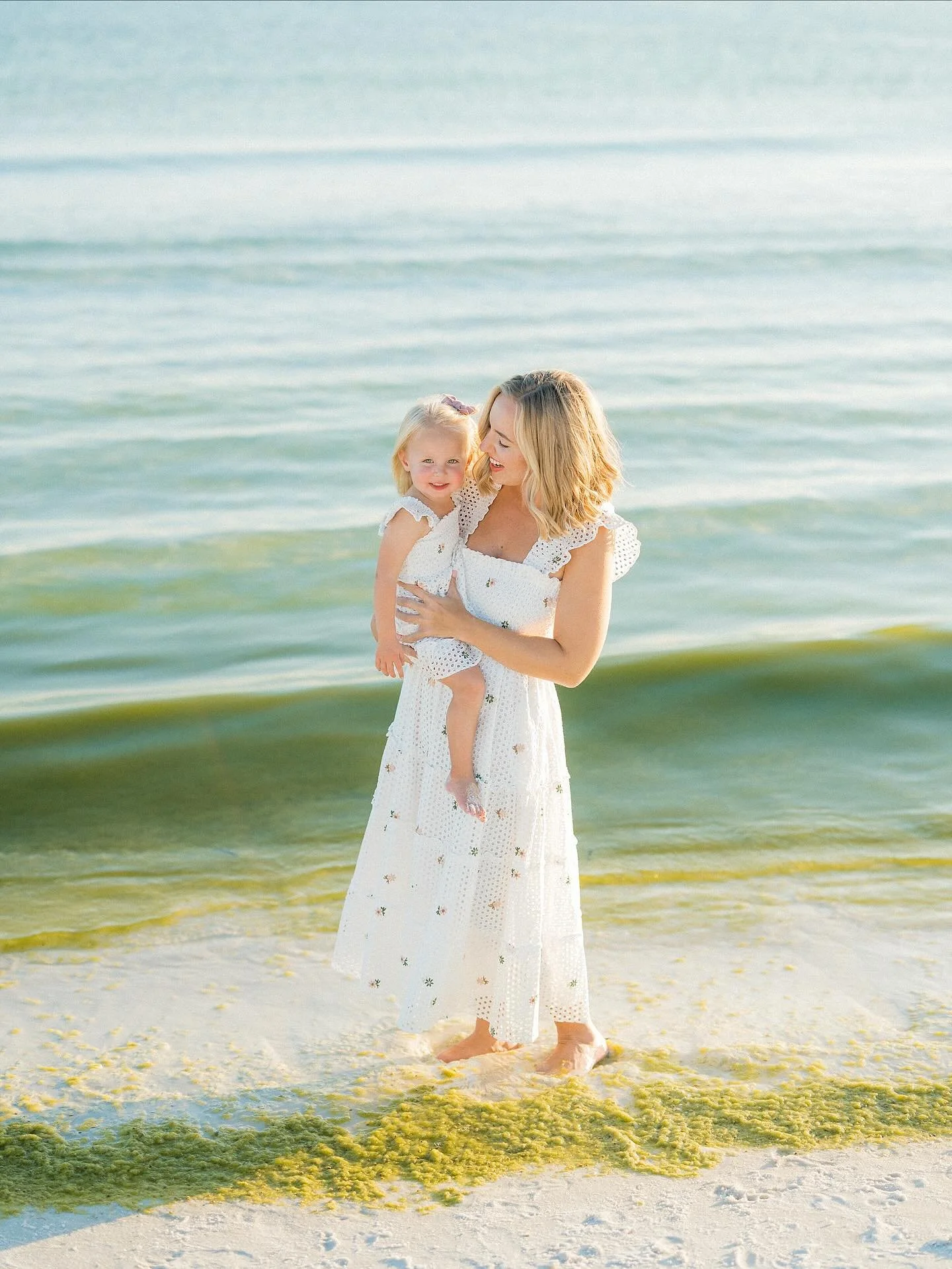Lots of travel this fall for sessions, my social media game is suffering, haha. Here are a few from when all that green stuff washed up, making the water look like the deepest greenblue I&rsquo;ve ever seen. More from this memorable session later- th