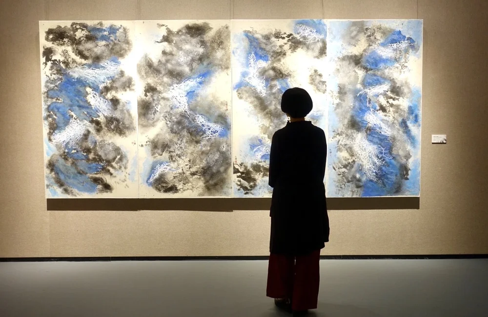 江心靜當代水墨藝術 最新消息 作品 展覽 媒體藝評 超文本實驗 聯絡方式 江心靜當代水墨藝術 最新消息 作品 展覽 媒體藝評 超文本實驗 聯絡方式