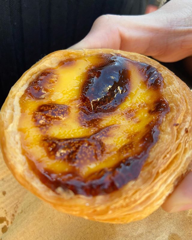 Ok i dont have a sweet tooth BUT DAMN THIS PORTUGUESE TART IS SO AMAZING WHAT DID I JUST EAT OMG #portuguesetart #eattart #thatpastrybase #dattartlyfe #omfg