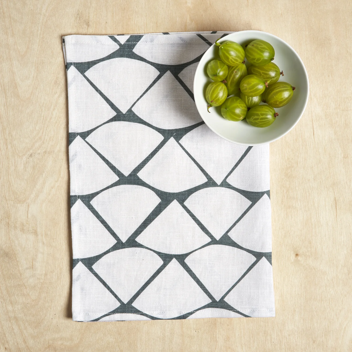 Georgia Bosson_napkins_web slate.jpg