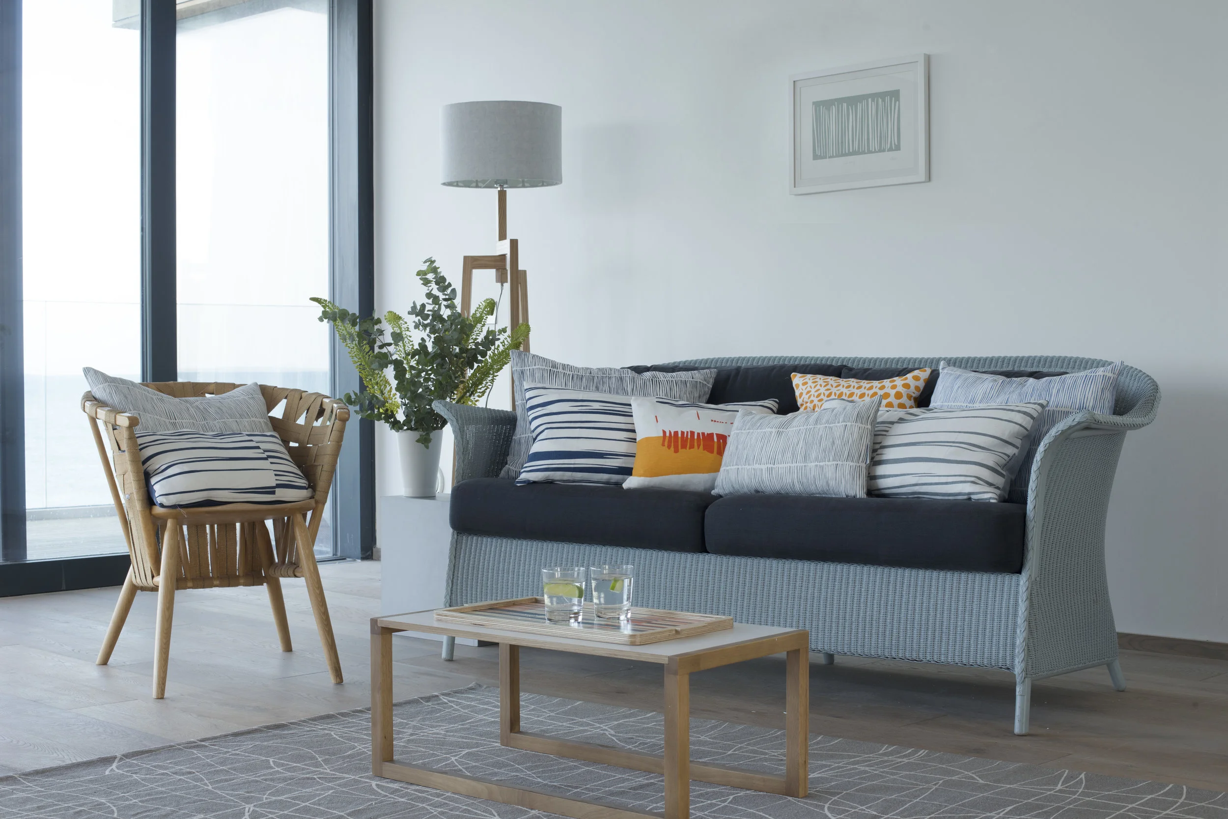 Living room 2.jpg