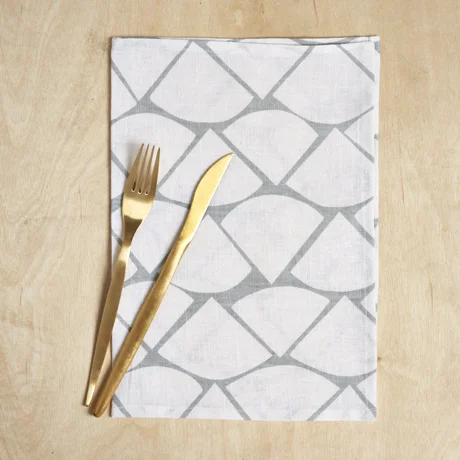 Georgia Bosson_napkins_aluminium.jpg
