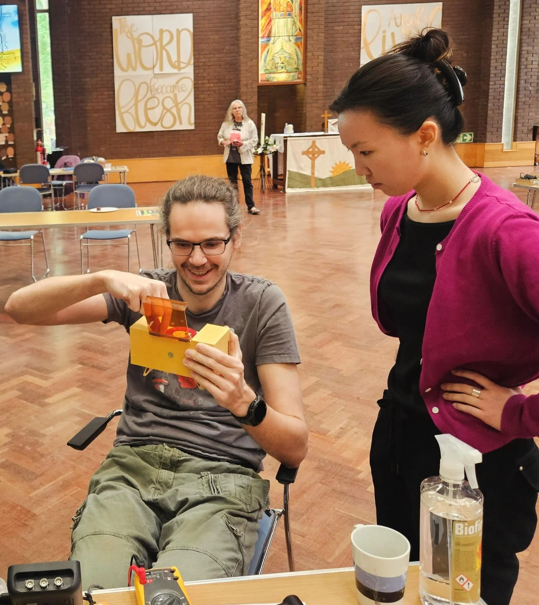Thank you to @restartproject for repairing several items at today&rsquo;s afternoon workshop! 🛠️

We love knowing that our parish has ended the day as a more sustainable version of itself. 💛🌎

Don&rsquo;t toss it! Try and fix it! 

#ecochurch #tuf