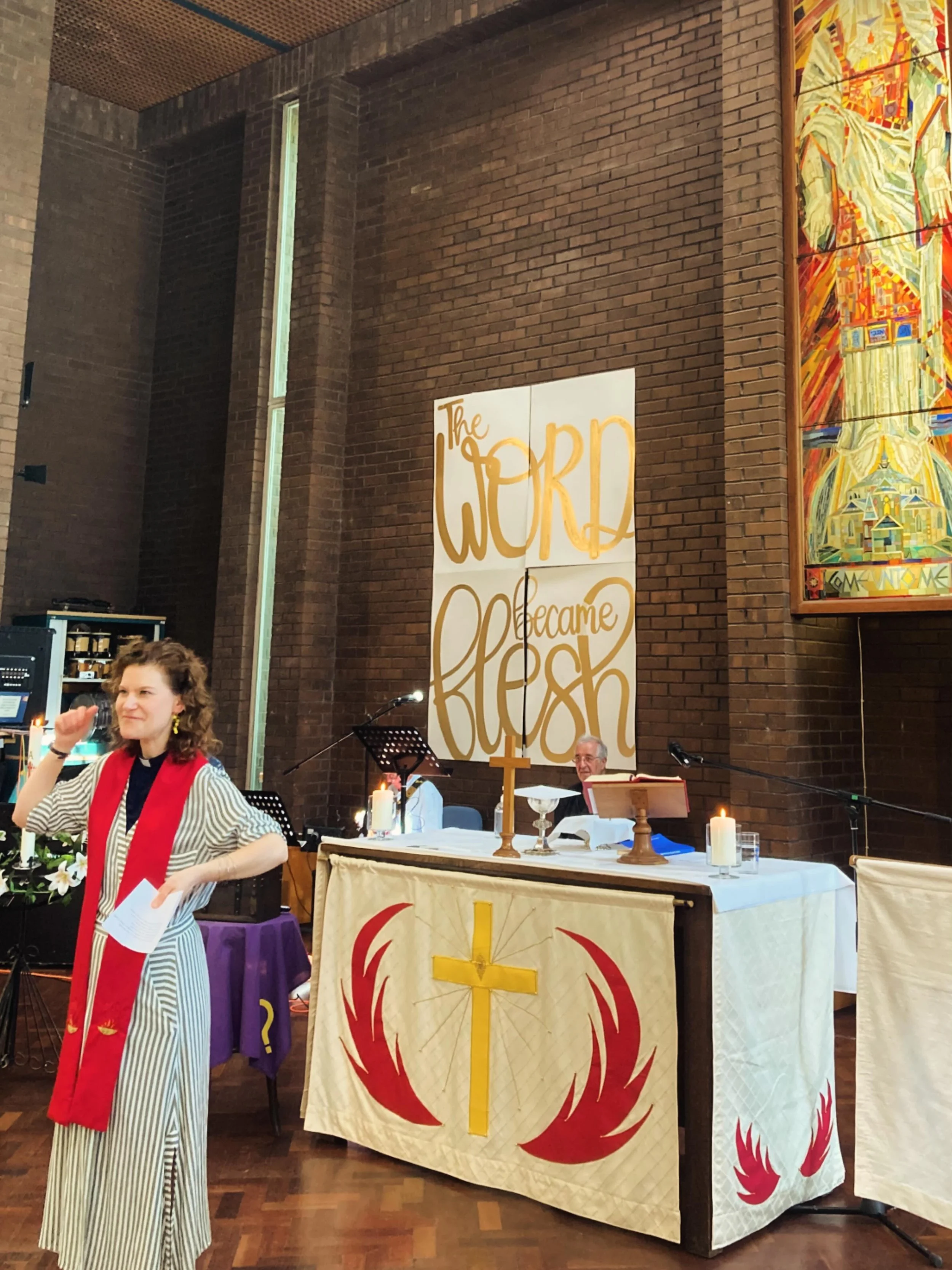 Grateful for moments like this ❤️

A Pentecost filled with worship, community, and the presence of the Spirit among us. Many thanks to Martina for her amazing sermon &amp; Roo for leading our band/congregation in worship. 🔥 

#pentecost #holyspirit 