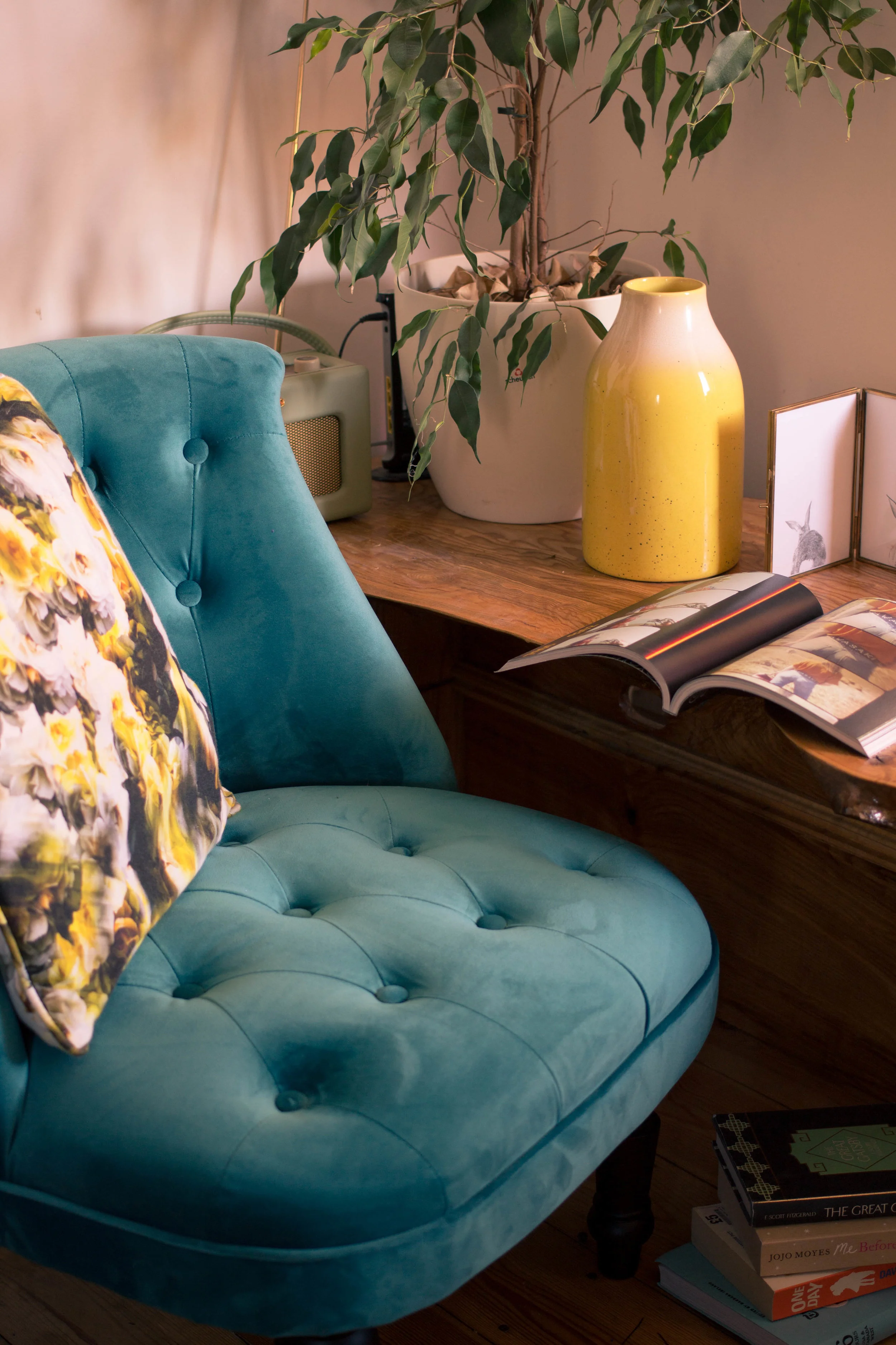 Styling-a-cosy-corner-rush-and-teal-6.jpg