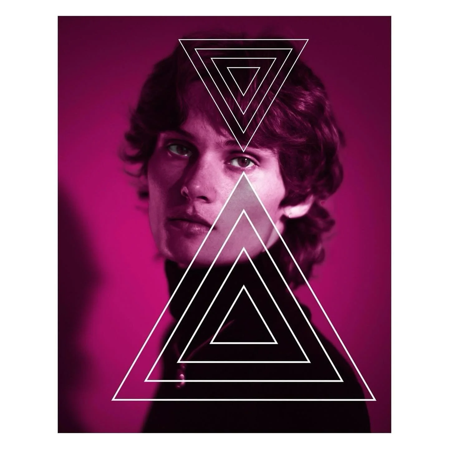 From the studio: @felix.reitze #portrait #portraits #portraiture #studioshoot #portraitsession #mediumformat #malemodel #photoshoot