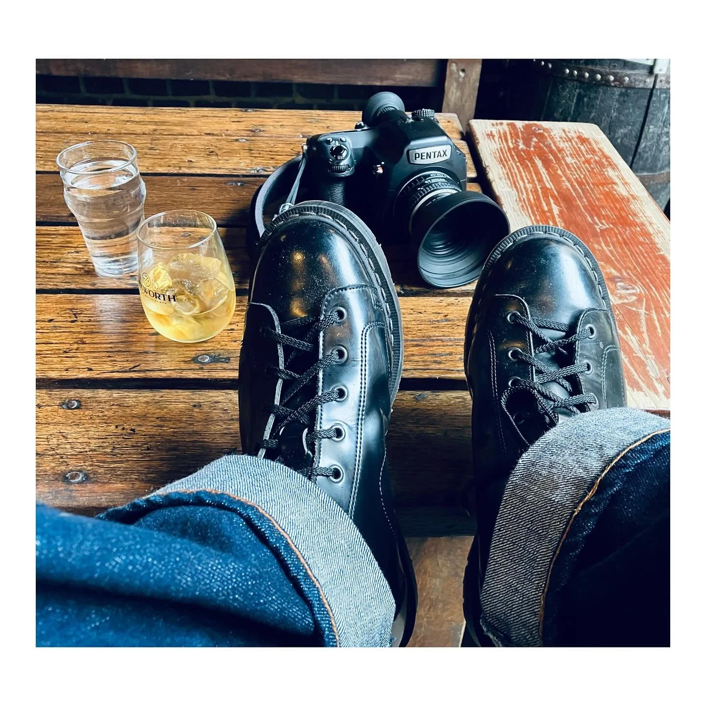 A great Saturday afternoon with a  medium format camera, a Saturday whisky, a lovely pair of @kojimagenes_official from @jumpthegunuk and some @solovairuk monkey boots #showusyoursolovair #mediumformat #streetphotography