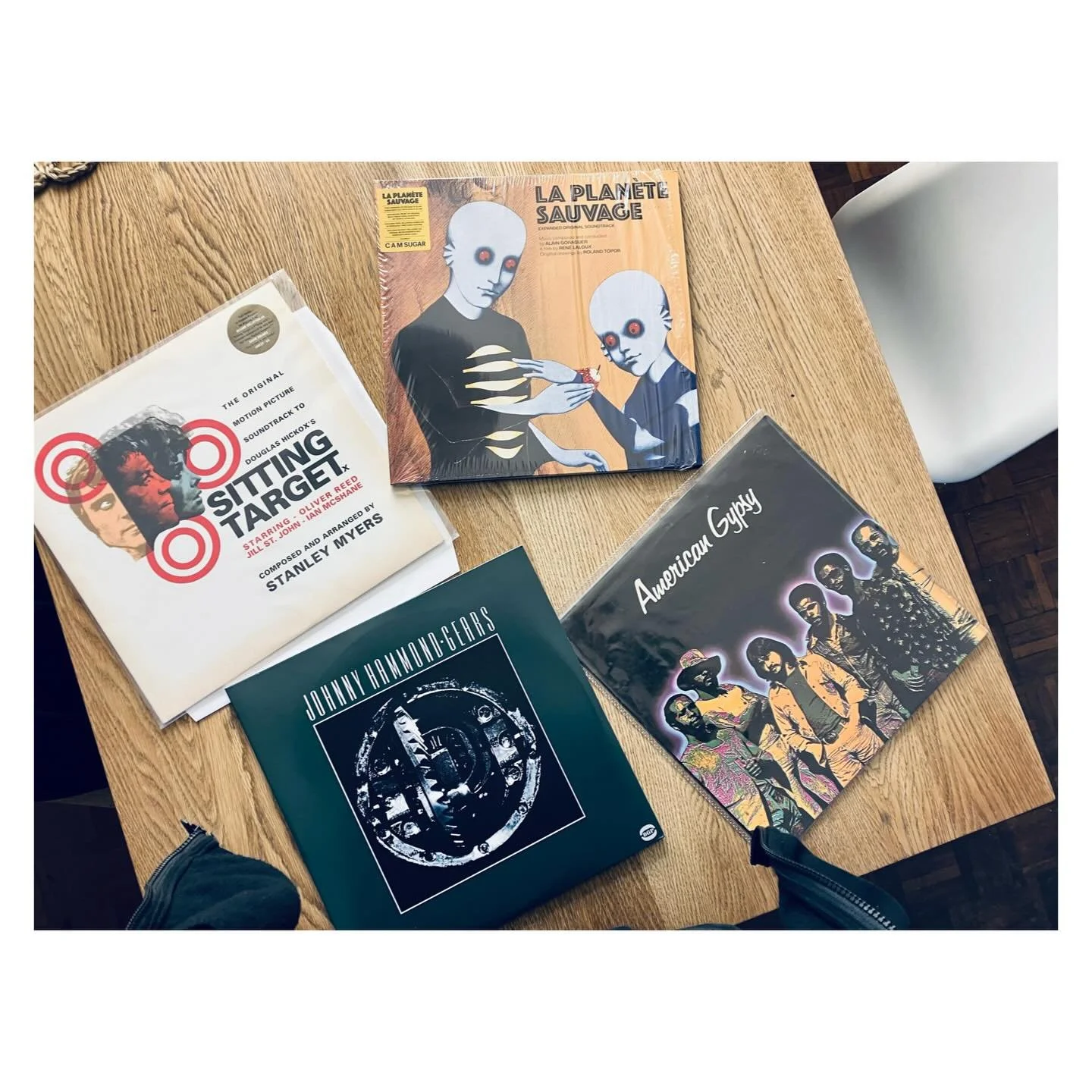 Some heavy sounds for a rainy Sunday #vinyl #soundtracks #ost #recordcollection