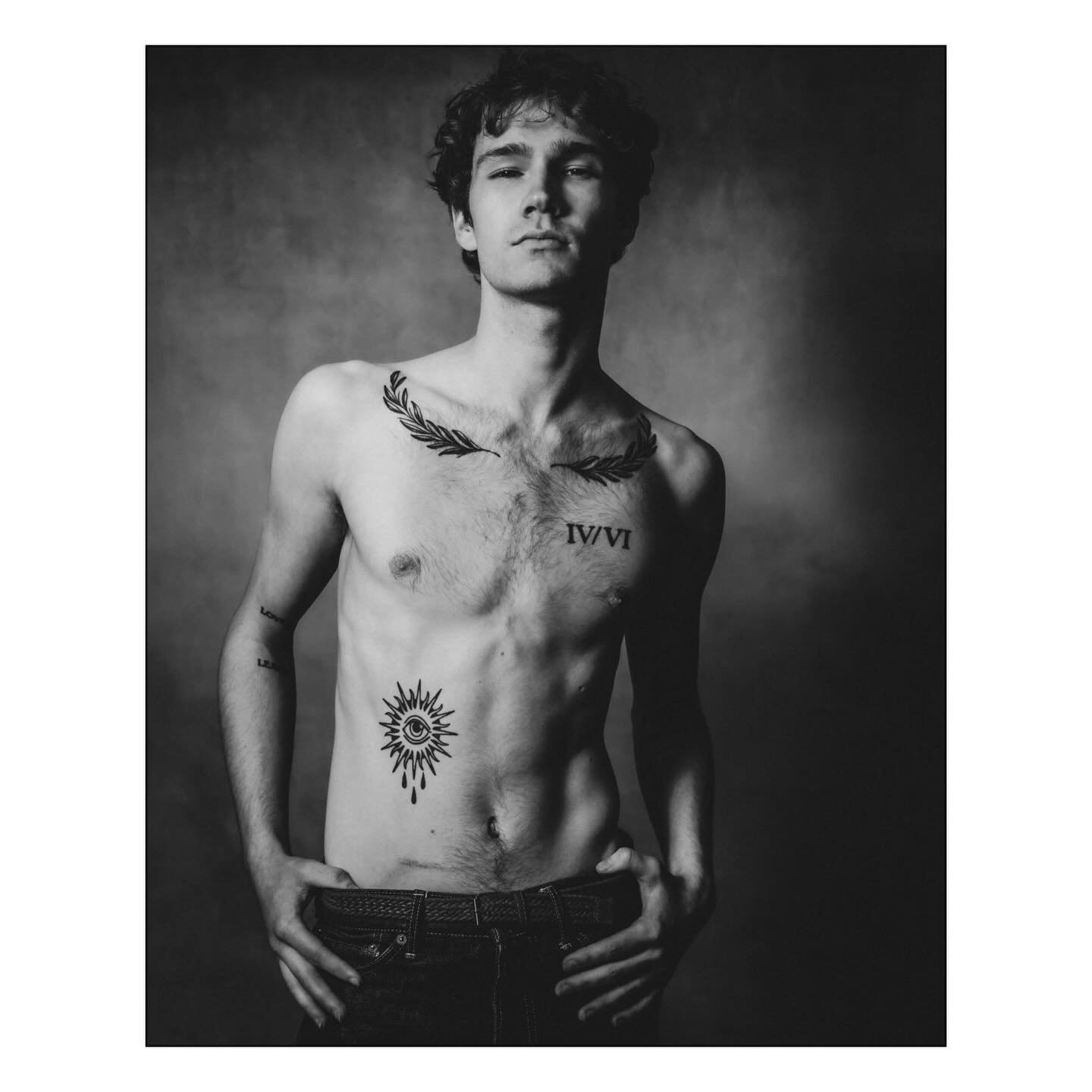 Moments from yesterday&rsquo;s shoot in the studio with the super cool @charlie.pickfrd - I&rsquo;ve worked with him previously on a shoot for @jumpthegunuk and it was great to have a few hours to try some stuff out. Obviously, he looks better in my 